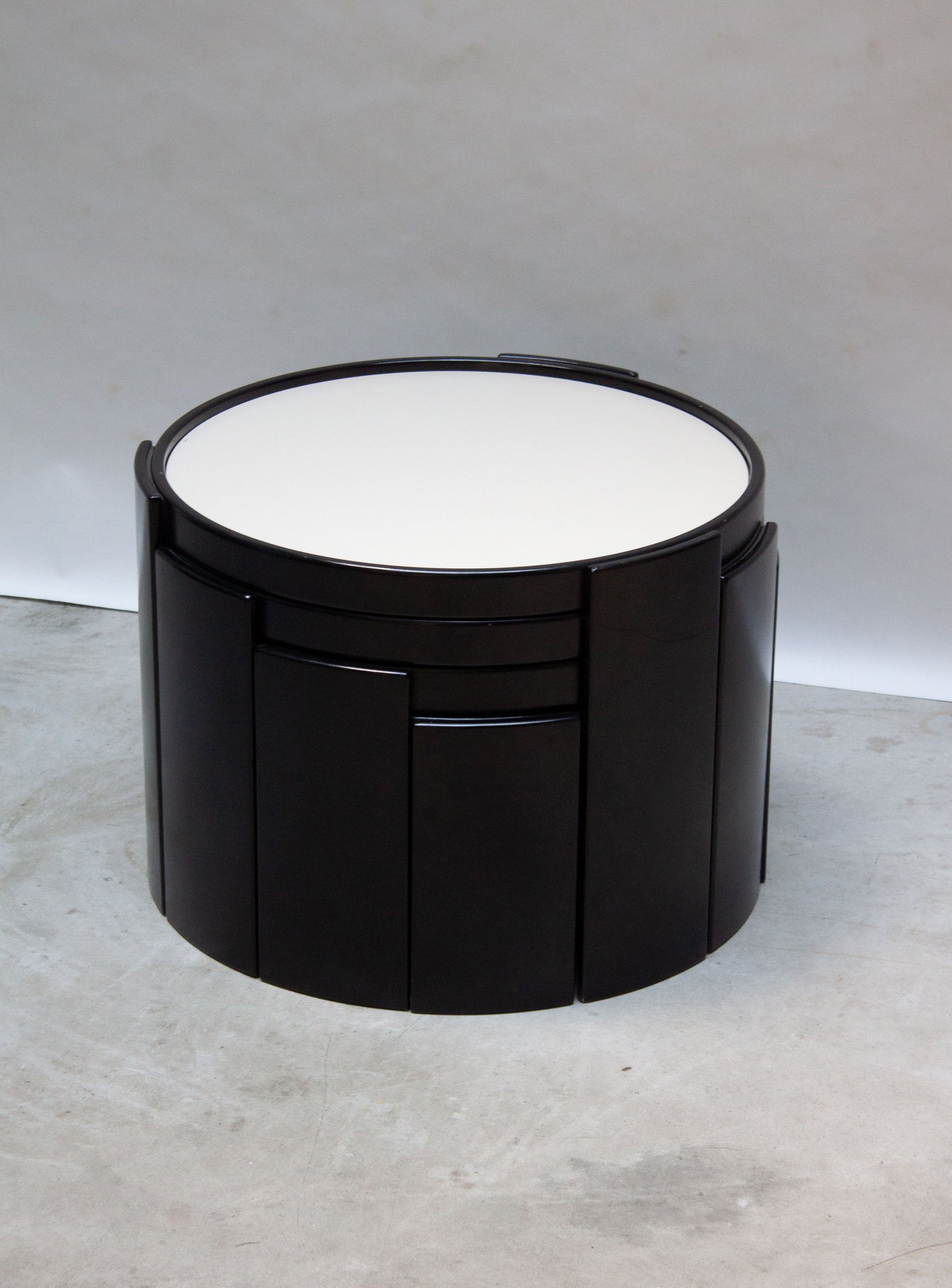 Cassina 783 Nesting Tables by Gianfranco Frattini (Black)