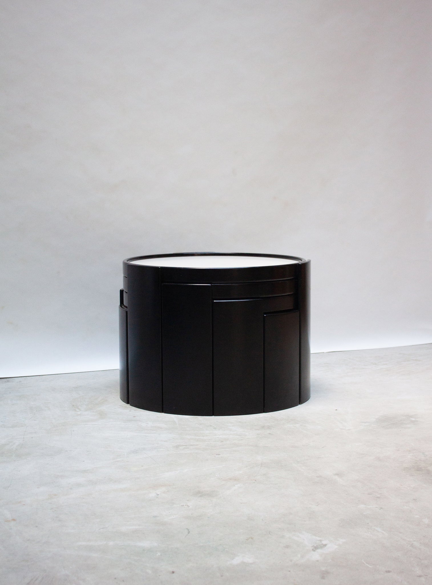 Cassina 783 Nesting Tables by Gianfranco Frattini (Black)