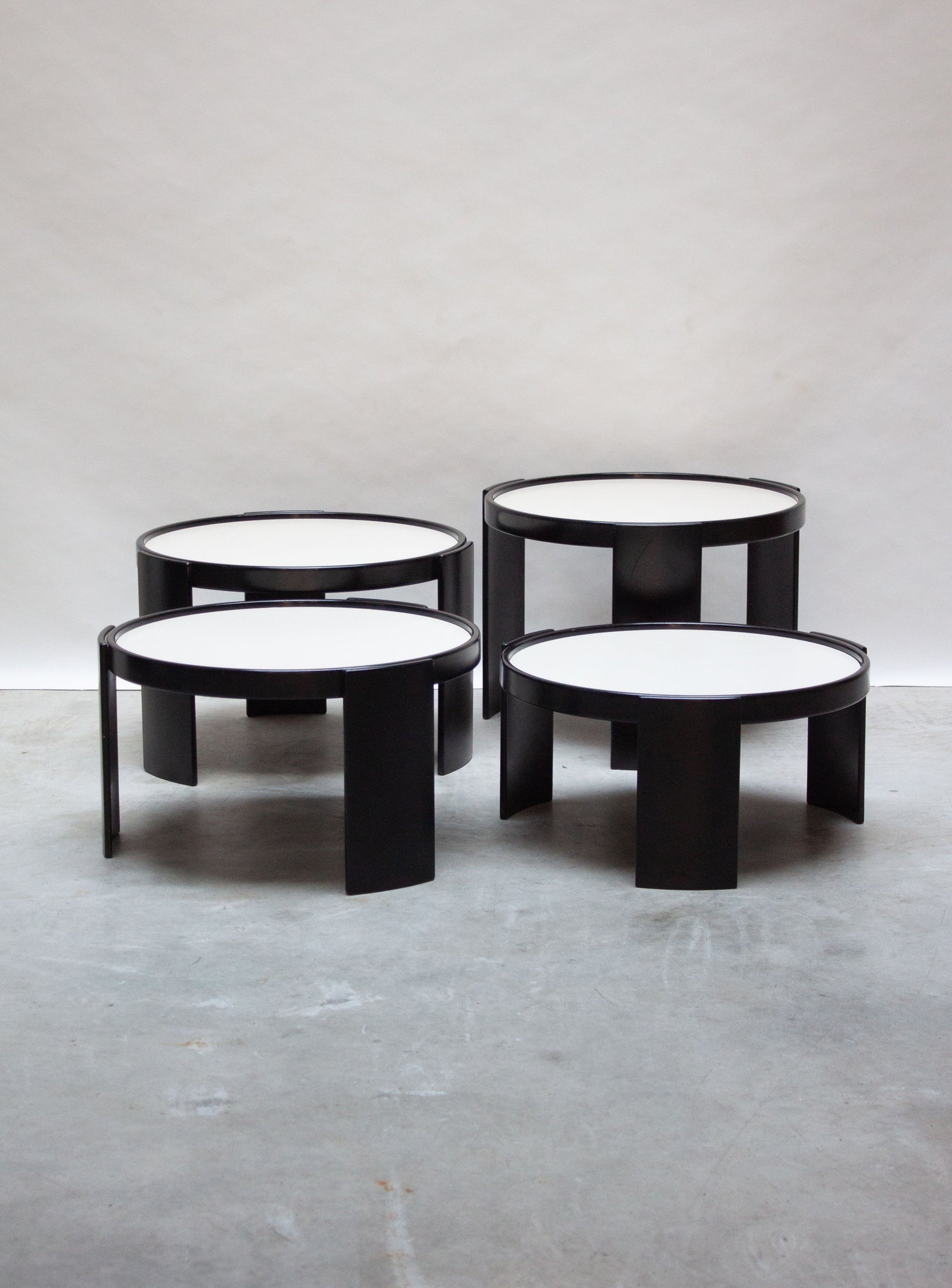 Cassina 783 Nesting Tables by Gianfranco Frattini (Black)