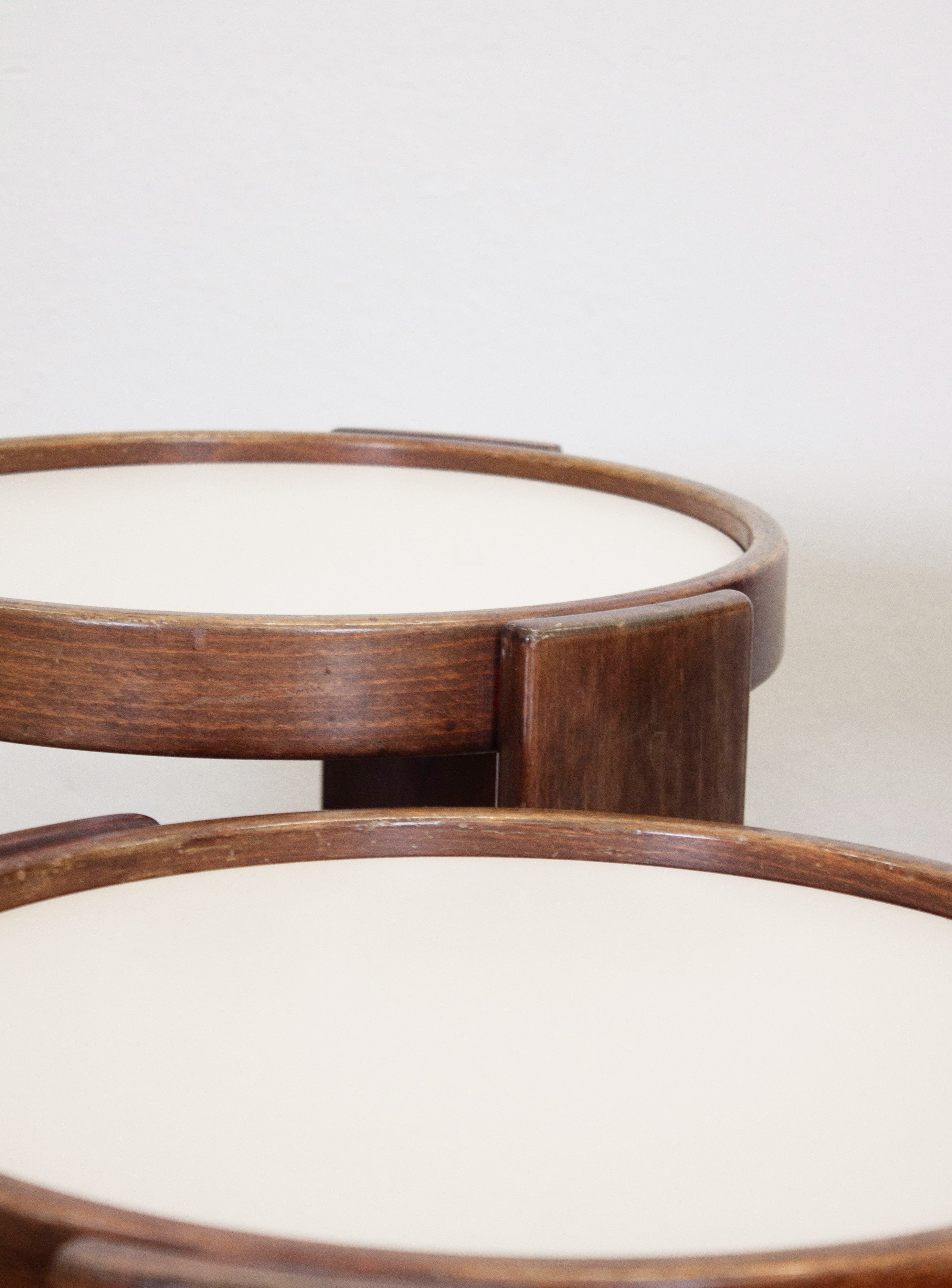 Cassina Nesting Tables by Gianfranco Frattini – JUKI AMSTERDAM