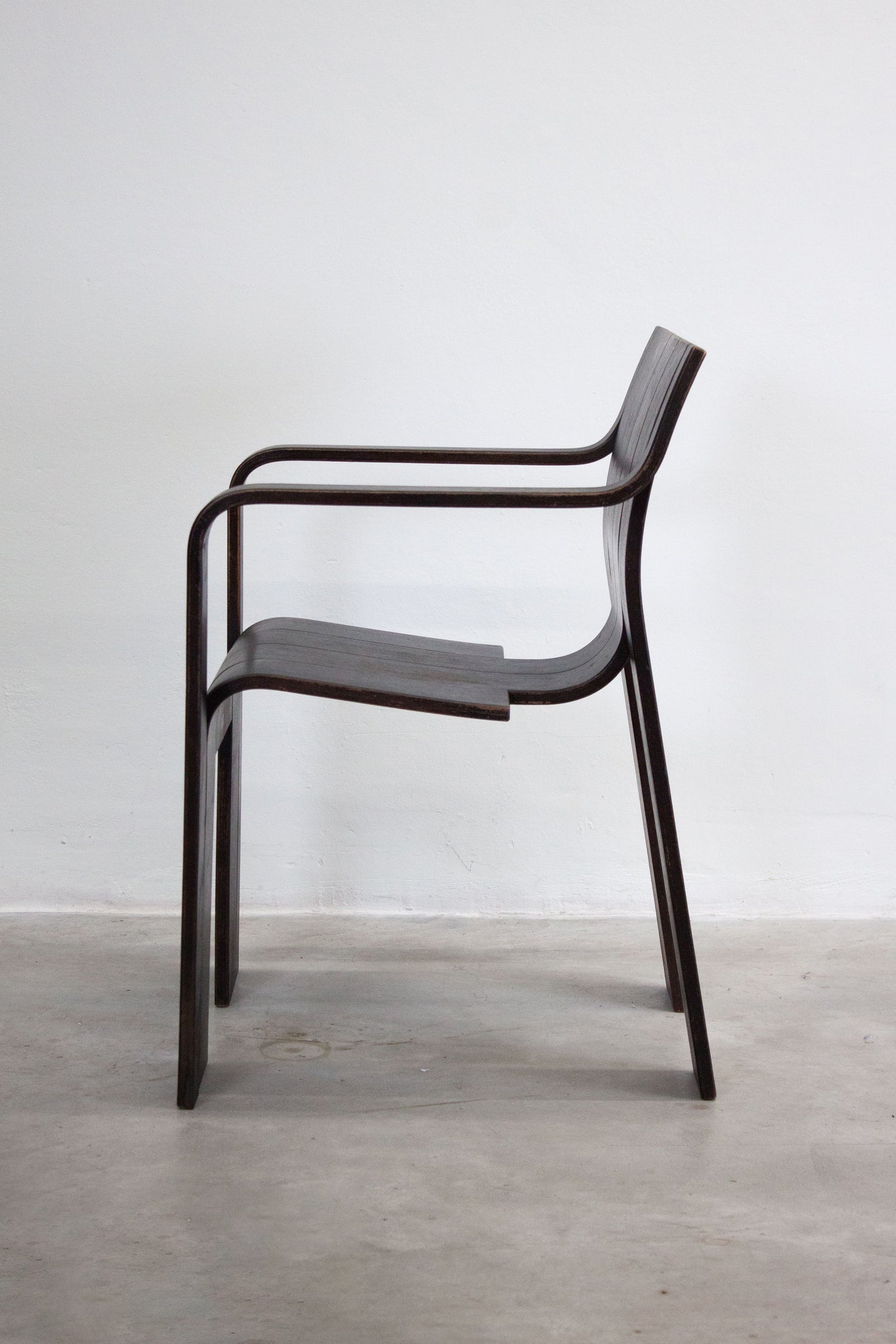 Castelijn Strip Chairs with Armrest by Gijs Bakker (Black)
