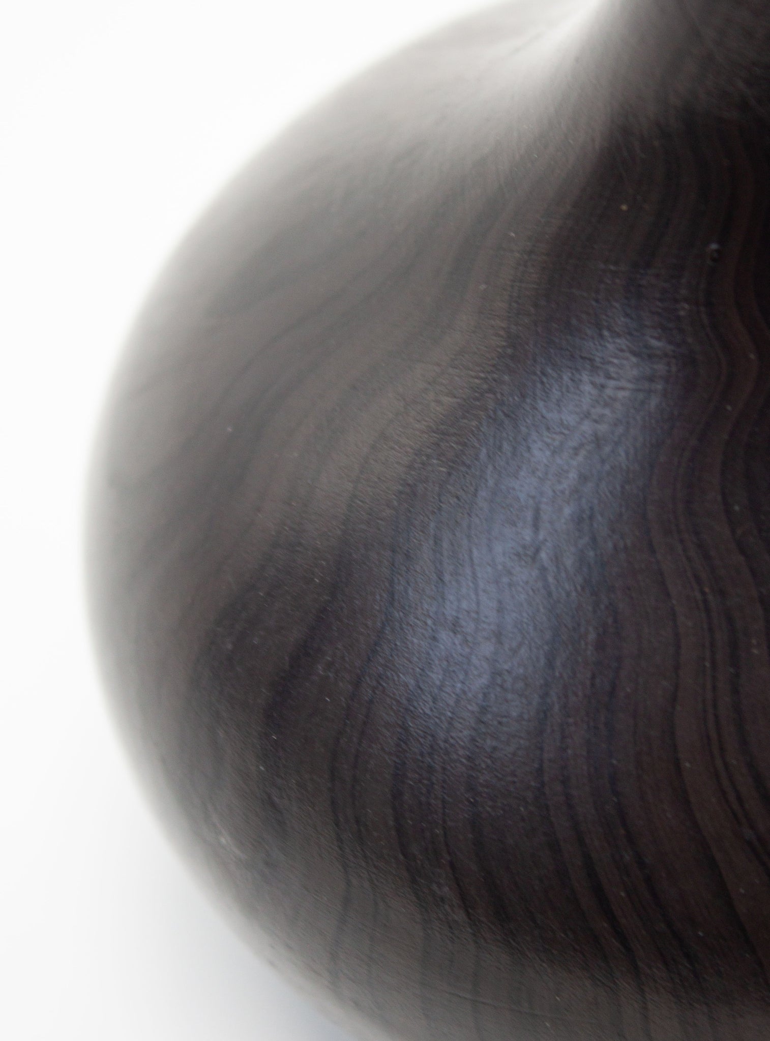 Ceramic Oval Bottle Vase with Wood Pattern (Black)