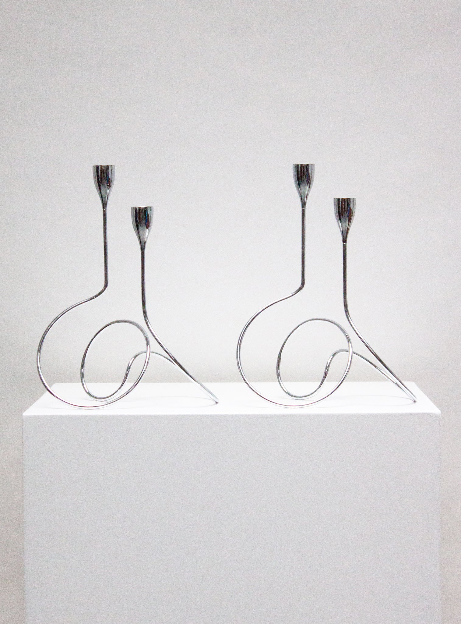 Chrome Loop Candle Holder