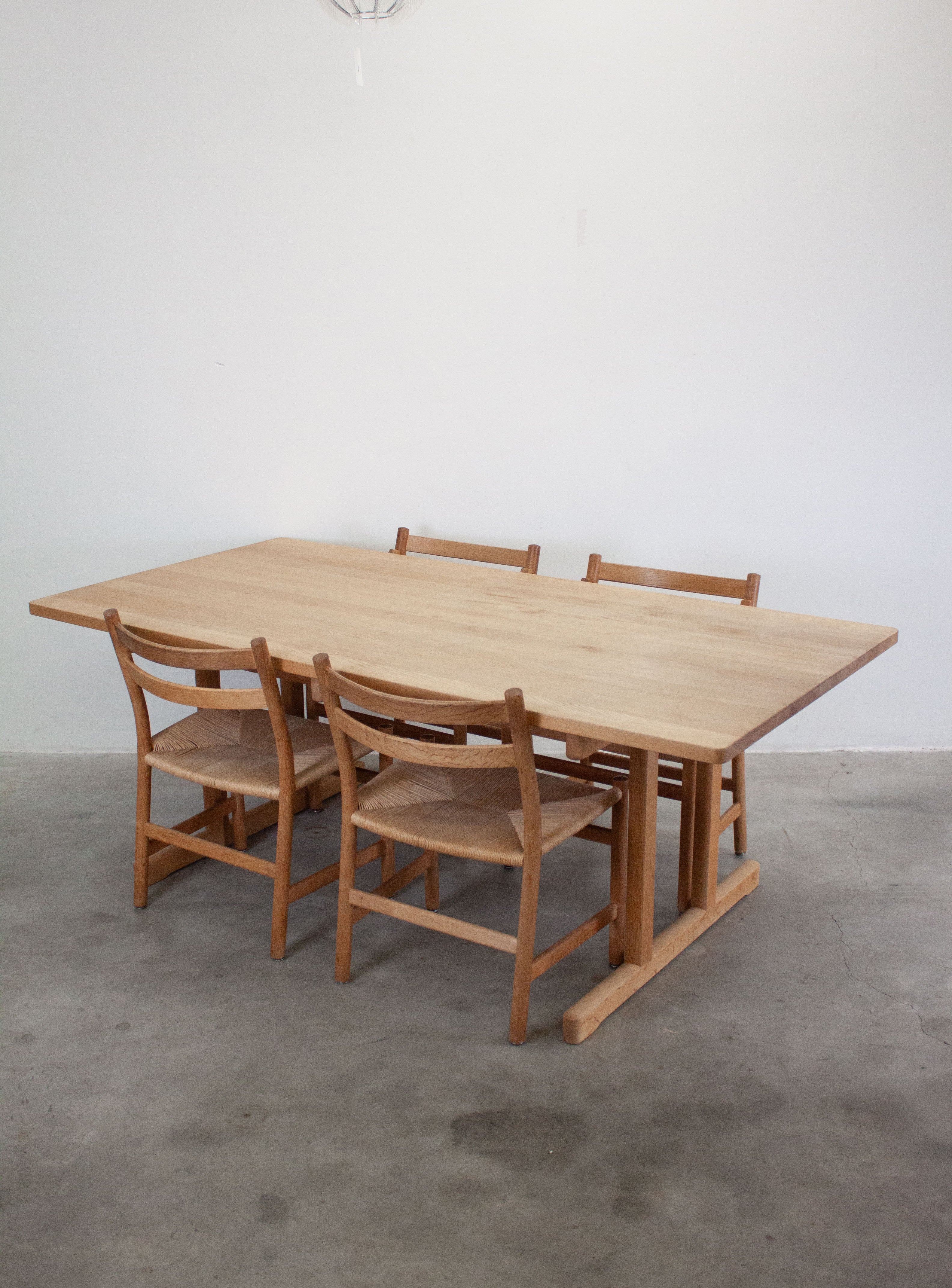 Fredericia 6286 Shaker Dining Table by Børge Mogensen – JUKI AMSTERDAM