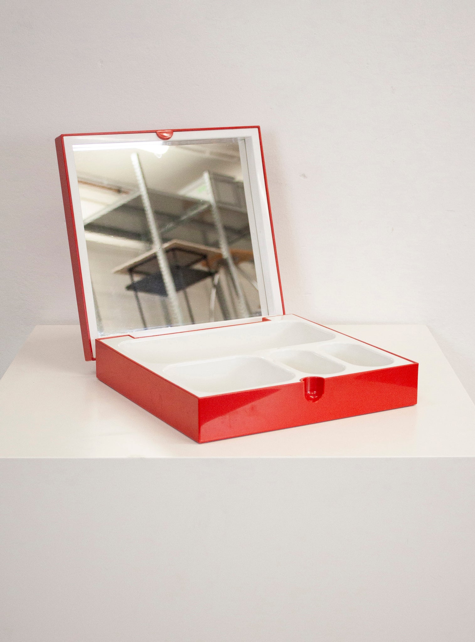 Gedy Vanity Box with Mirror by Makio Hasuike (Red)