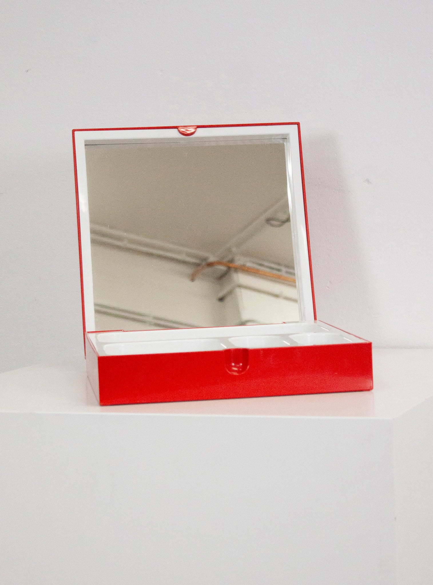 Gedy Vanity Box with Mirror by Makio Hasuike (Red)