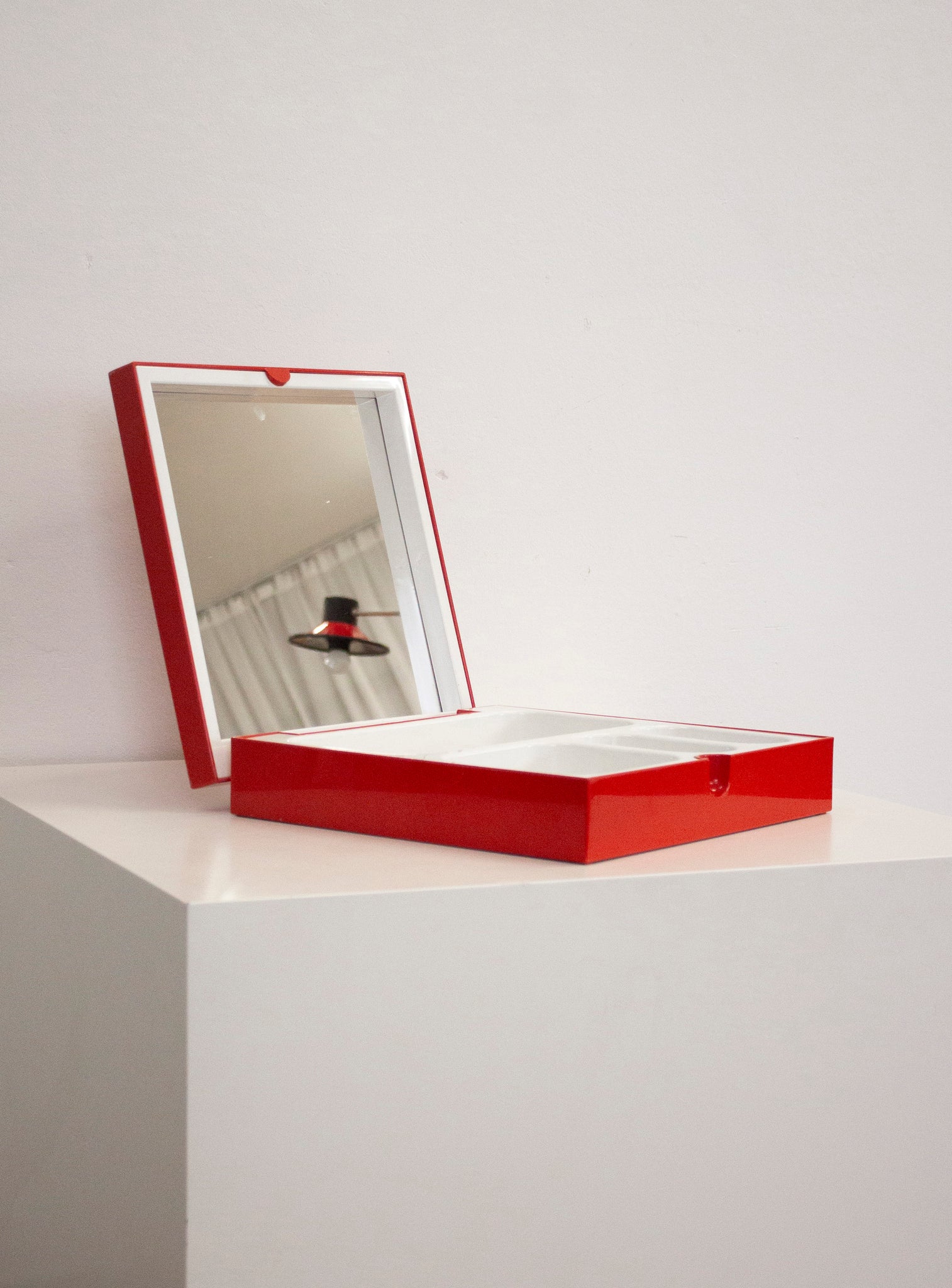 Gedy Vanity Box with Mirror by Makio Hasuike (Red)