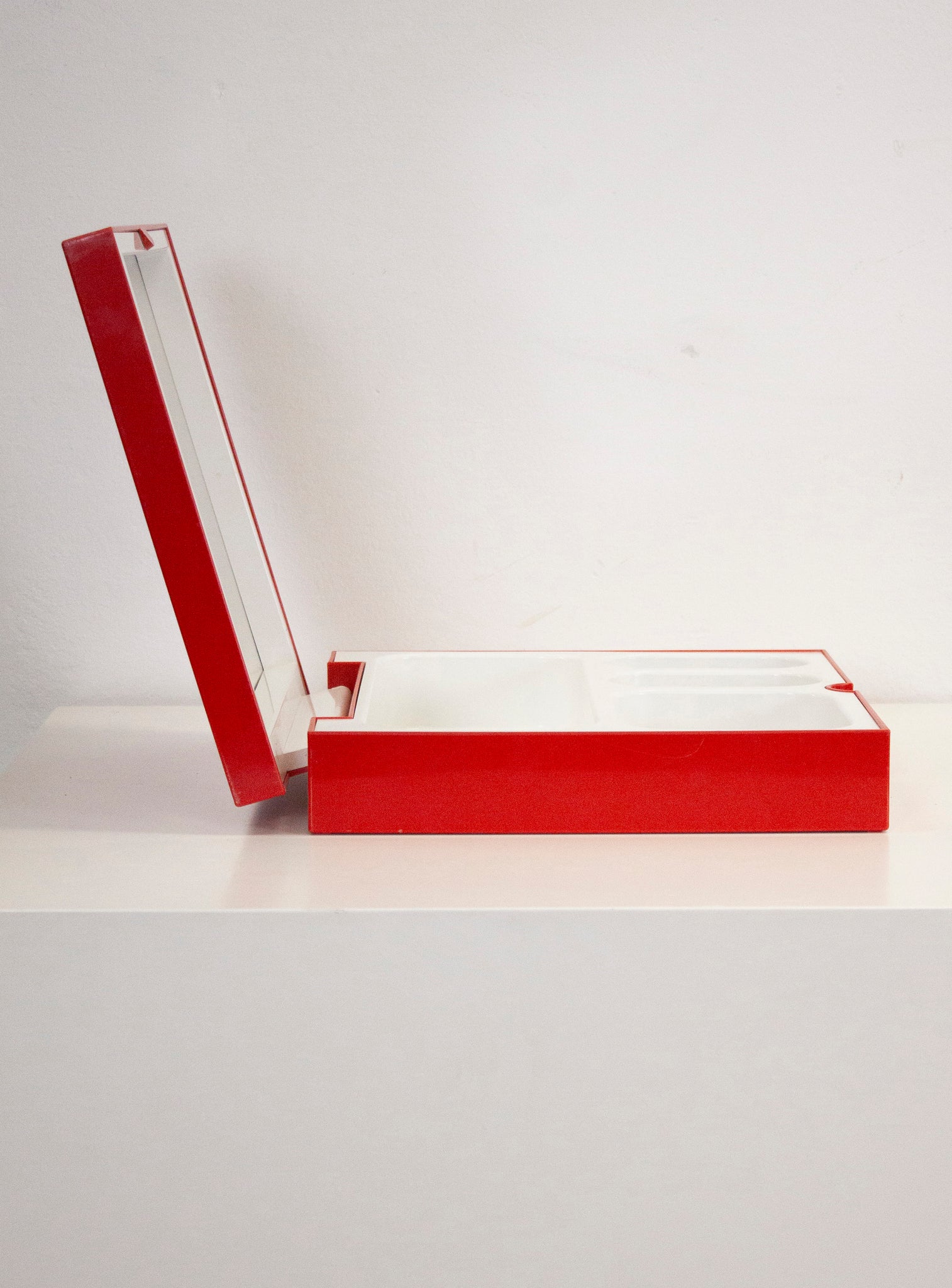 Gedy Vanity Box with Mirror by Makio Hasuike (Red)