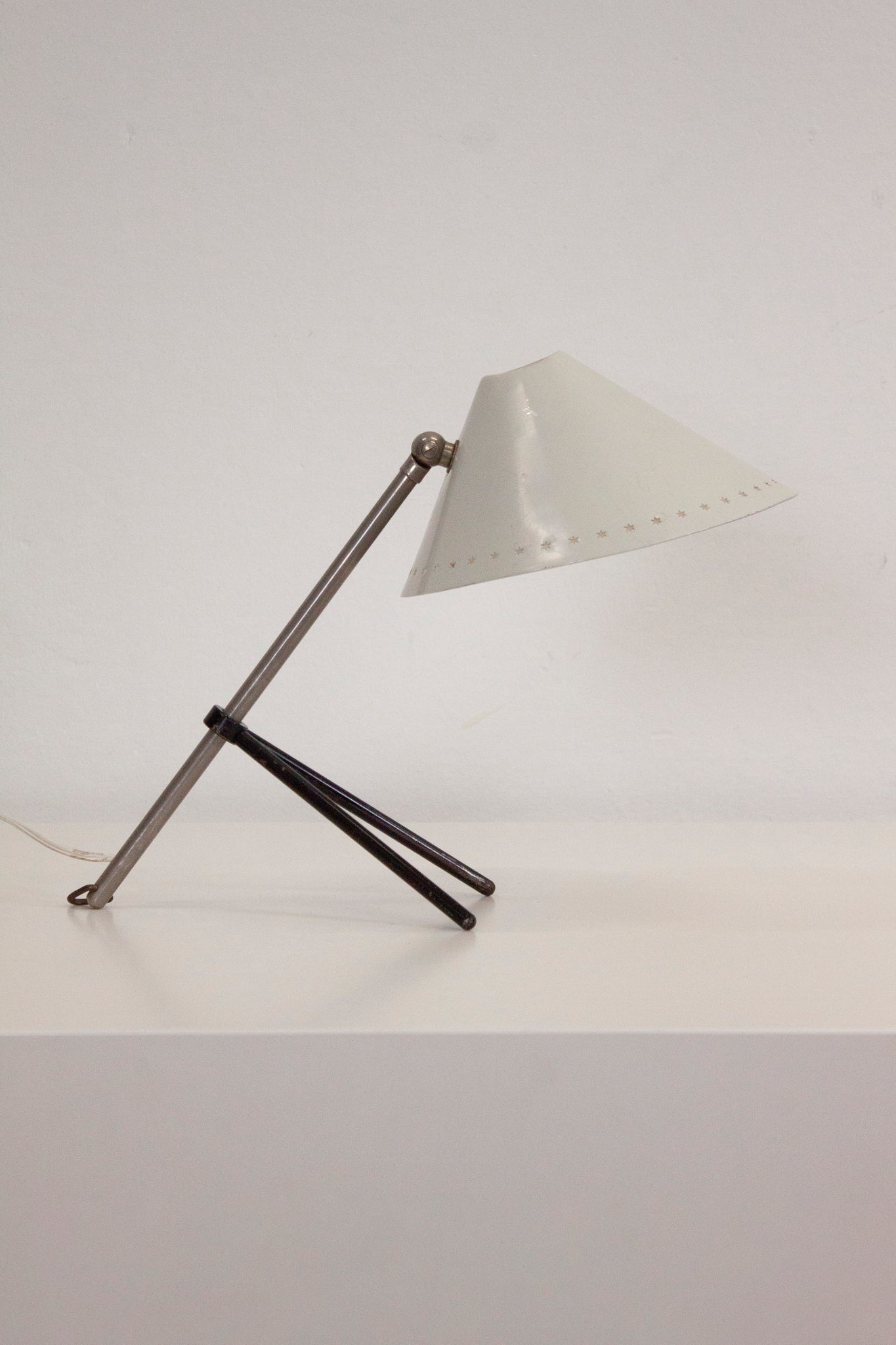 Hala Pinocchio Desk Lamp by H. Busquet (White)