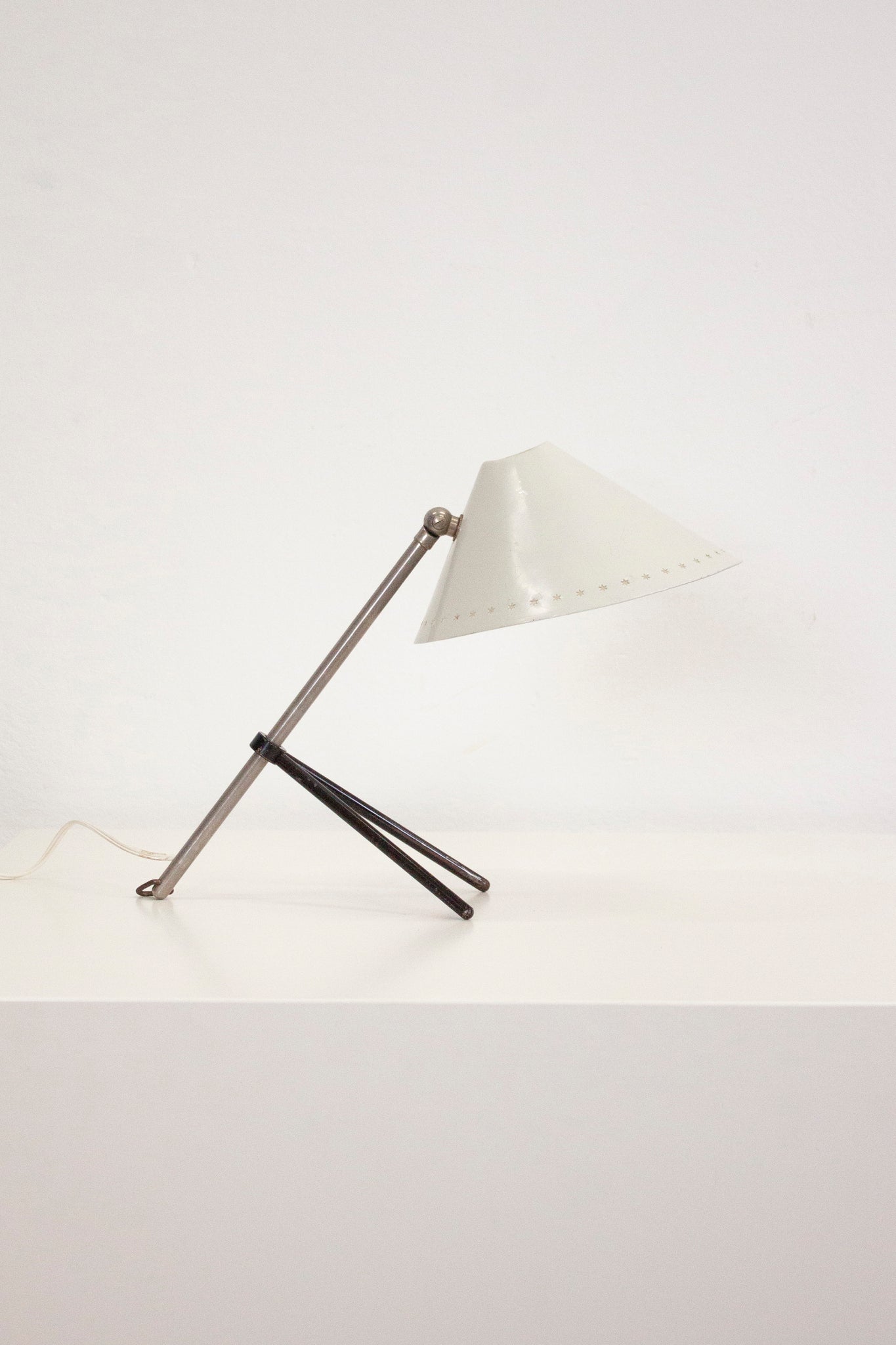 Hala Pinocchio Desk Lamp by H. Busquet (White)