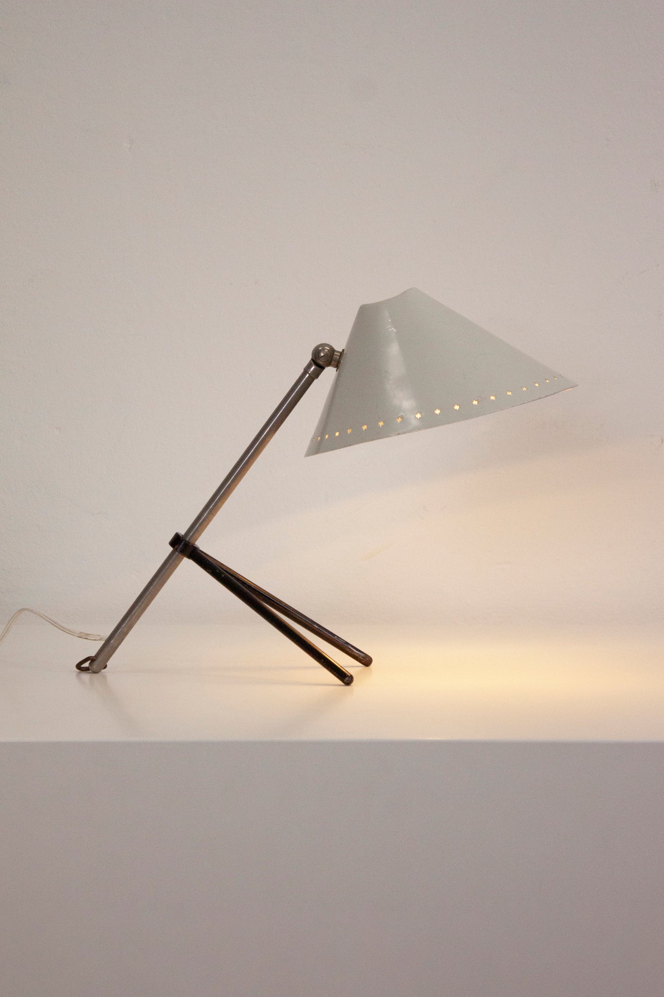 Hala Pinocchio Desk Lamp by H. Busquet (White)