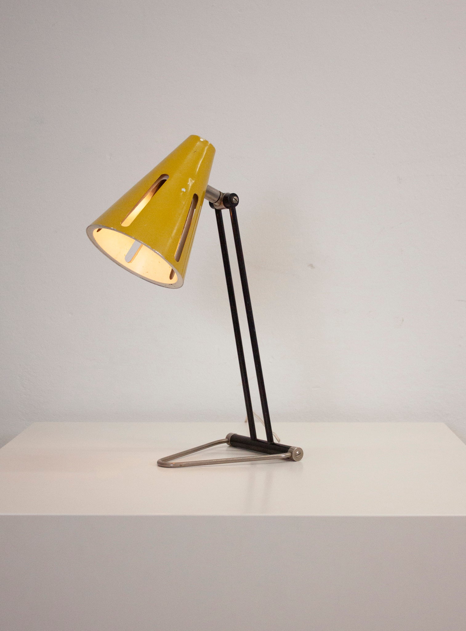 Hala 'Zonneserie' Model 1 Desk Lamp by H. Busquet (Yellow)