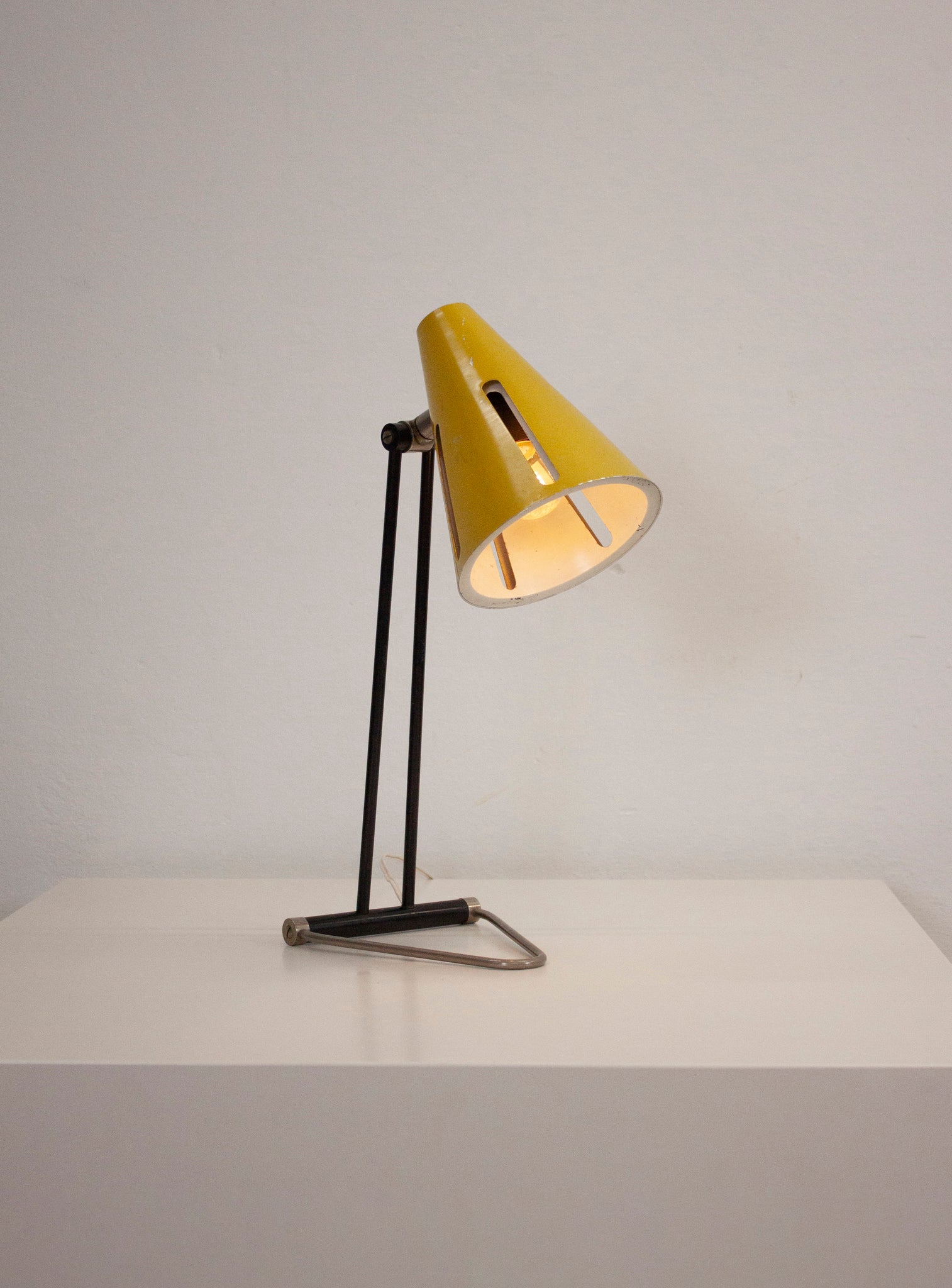 Hala 'Zonneserie' Model 1 Desk Lamp by H. Busquet (Yellow)