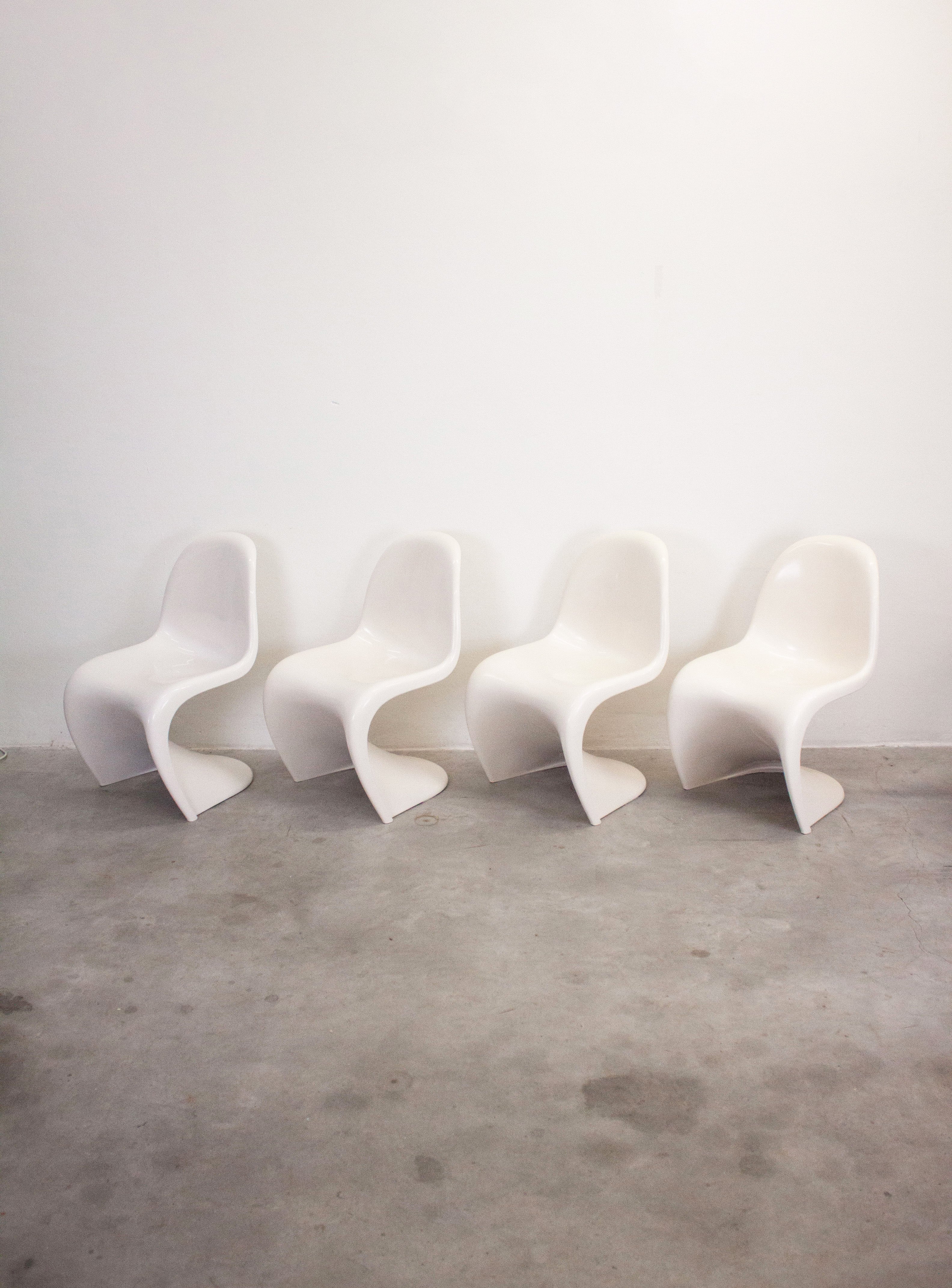 Herman Miller Panton Chair by Verner Panton (White) – JUKI AMSTERDAM