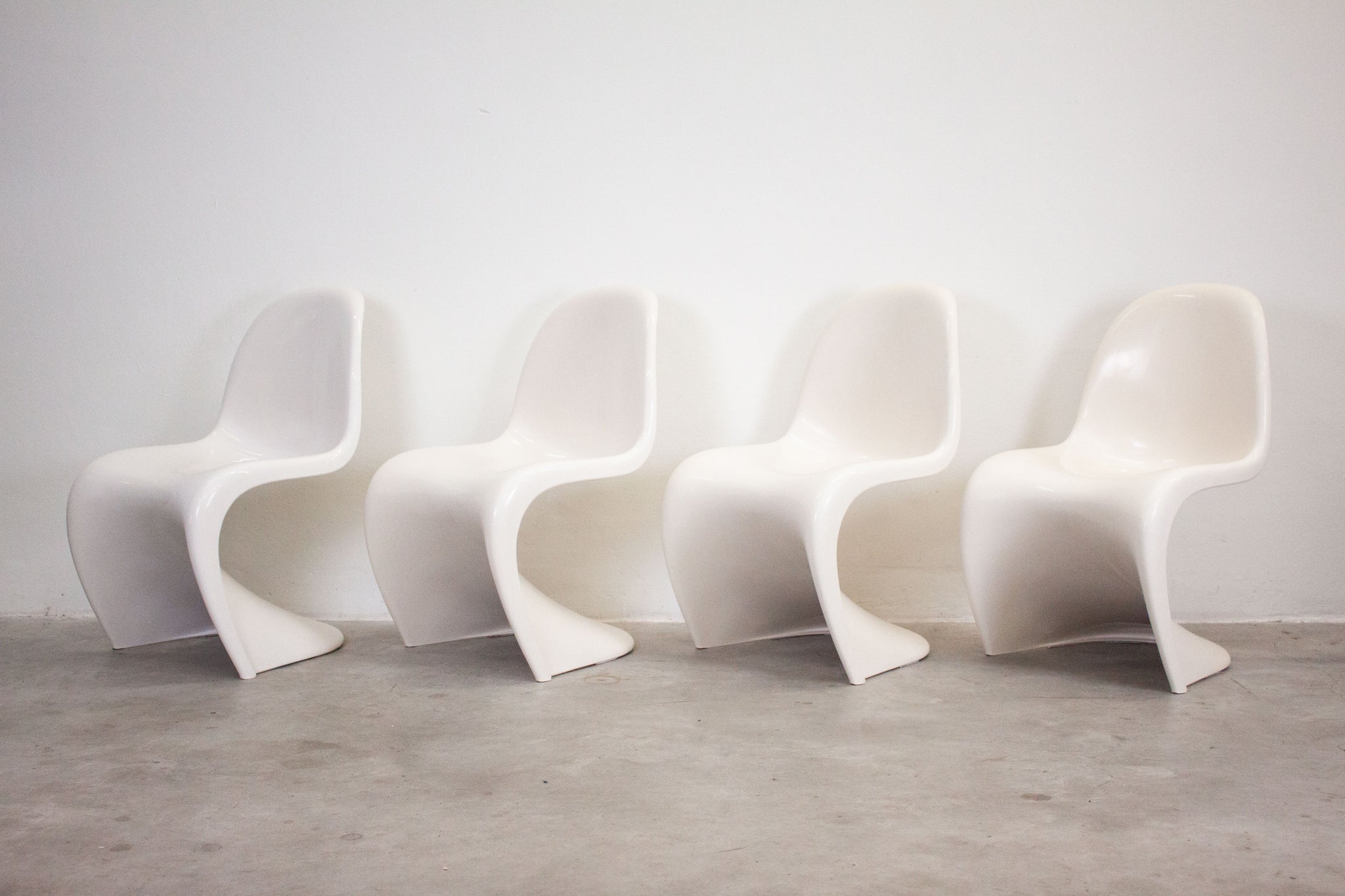 Herman Miller Panton Chair by Verner Panton (White)