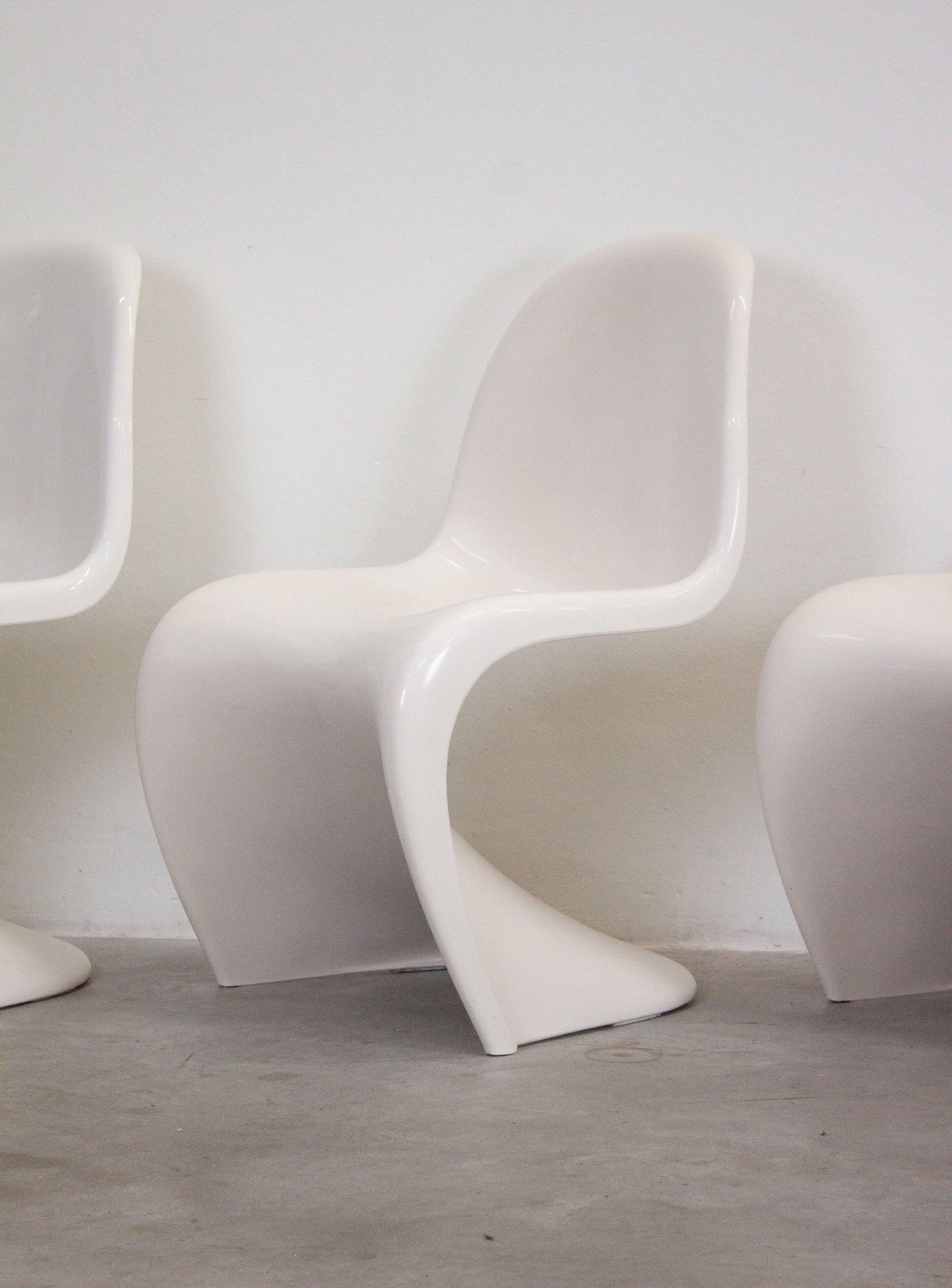 Herman Miller Panton Chair by Verner Panton (White)