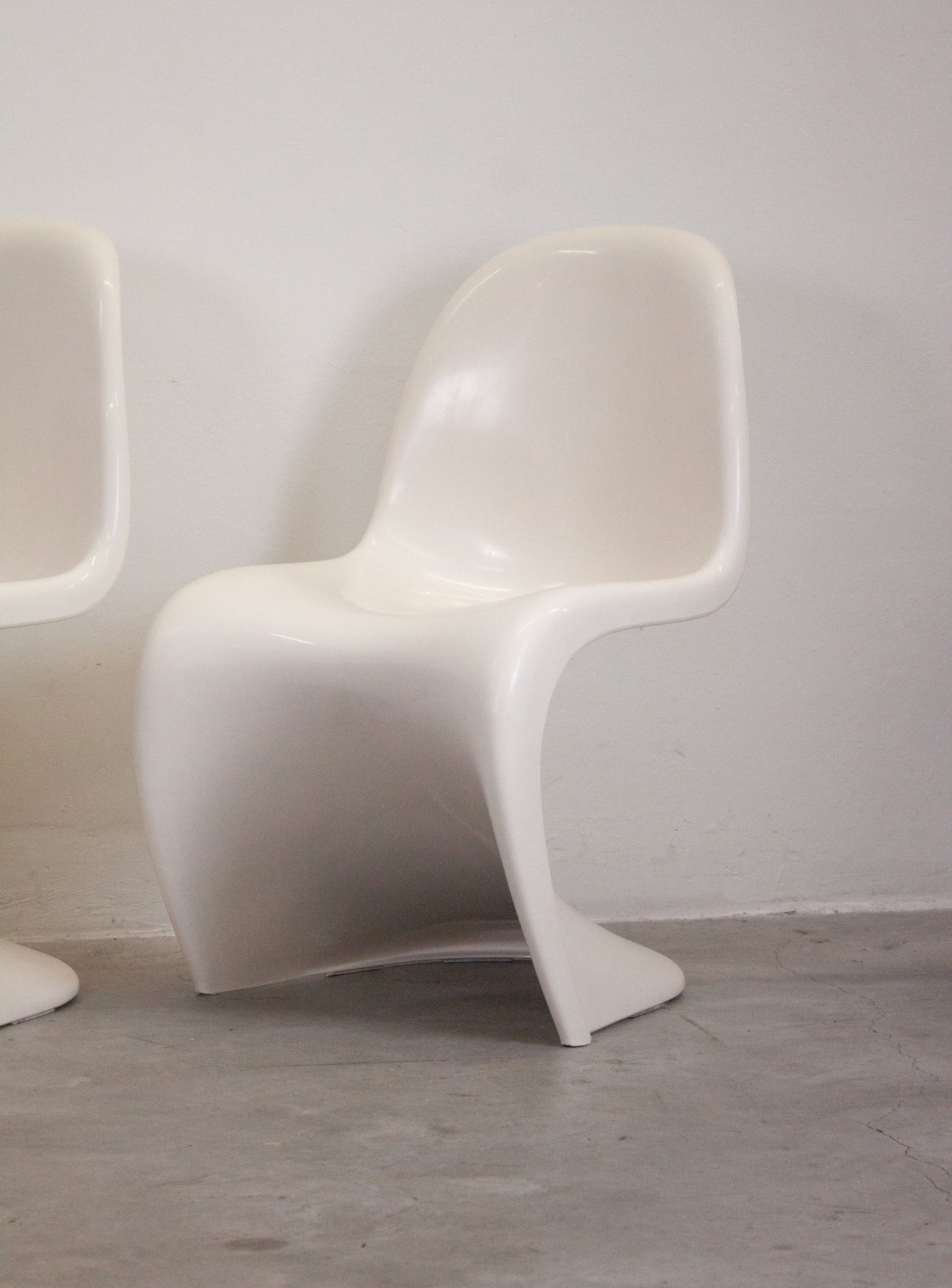 Herman Miller Panton Chair by Verner Panton (White)