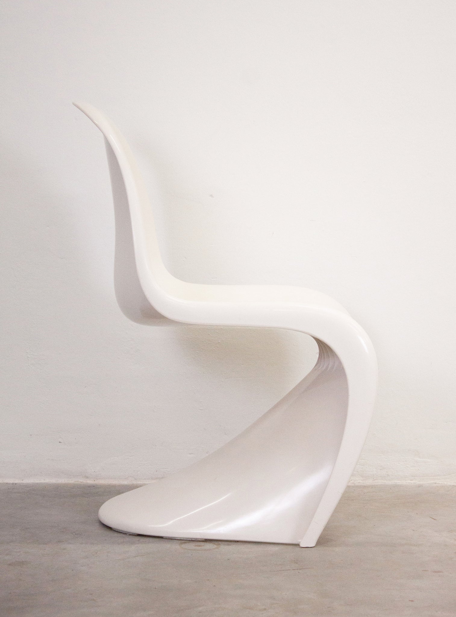 Herman Miller Panton Chair by Verner Panton (White)