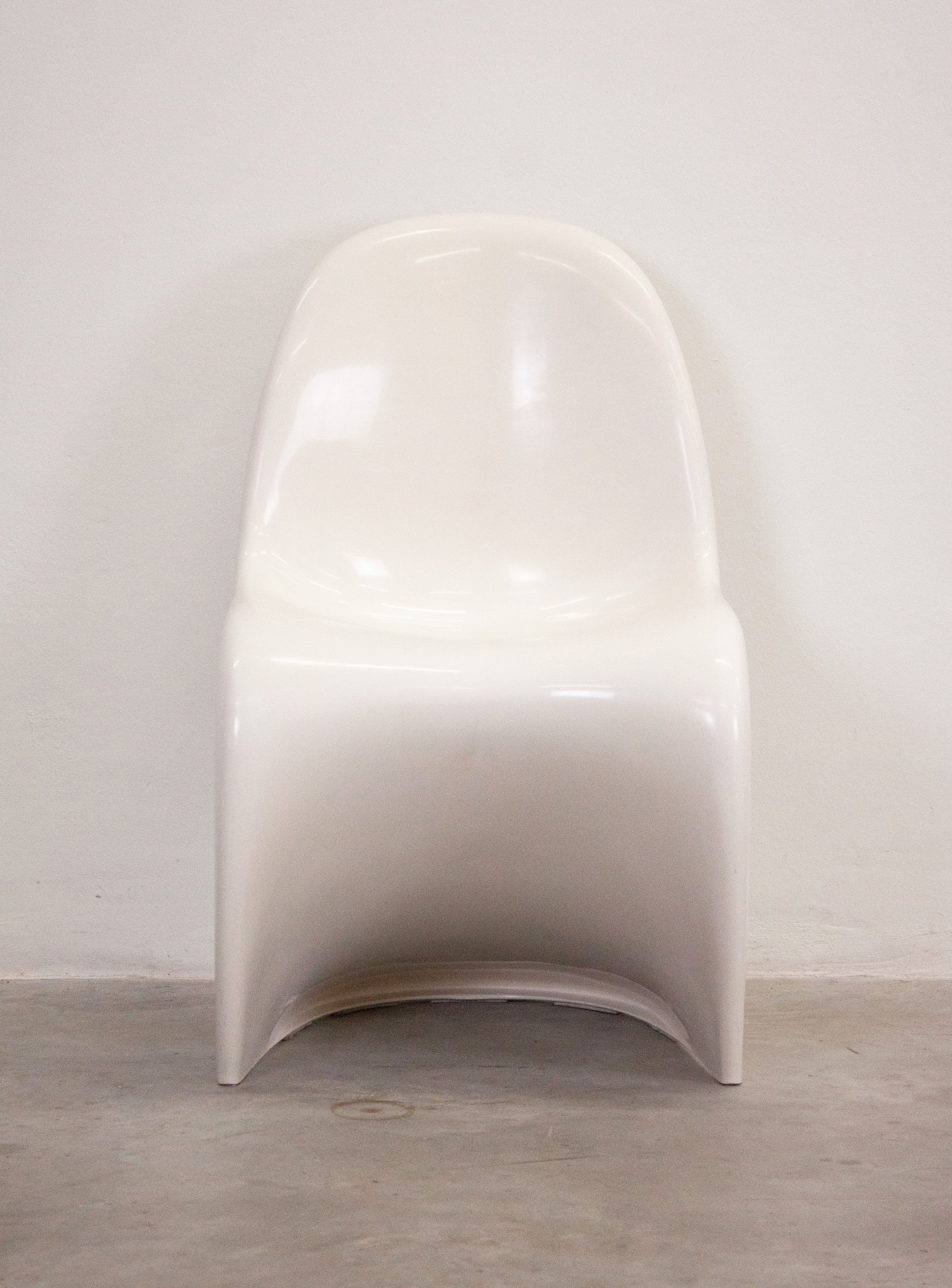 Herman Miller Panton Chair by Verner Panton (White)