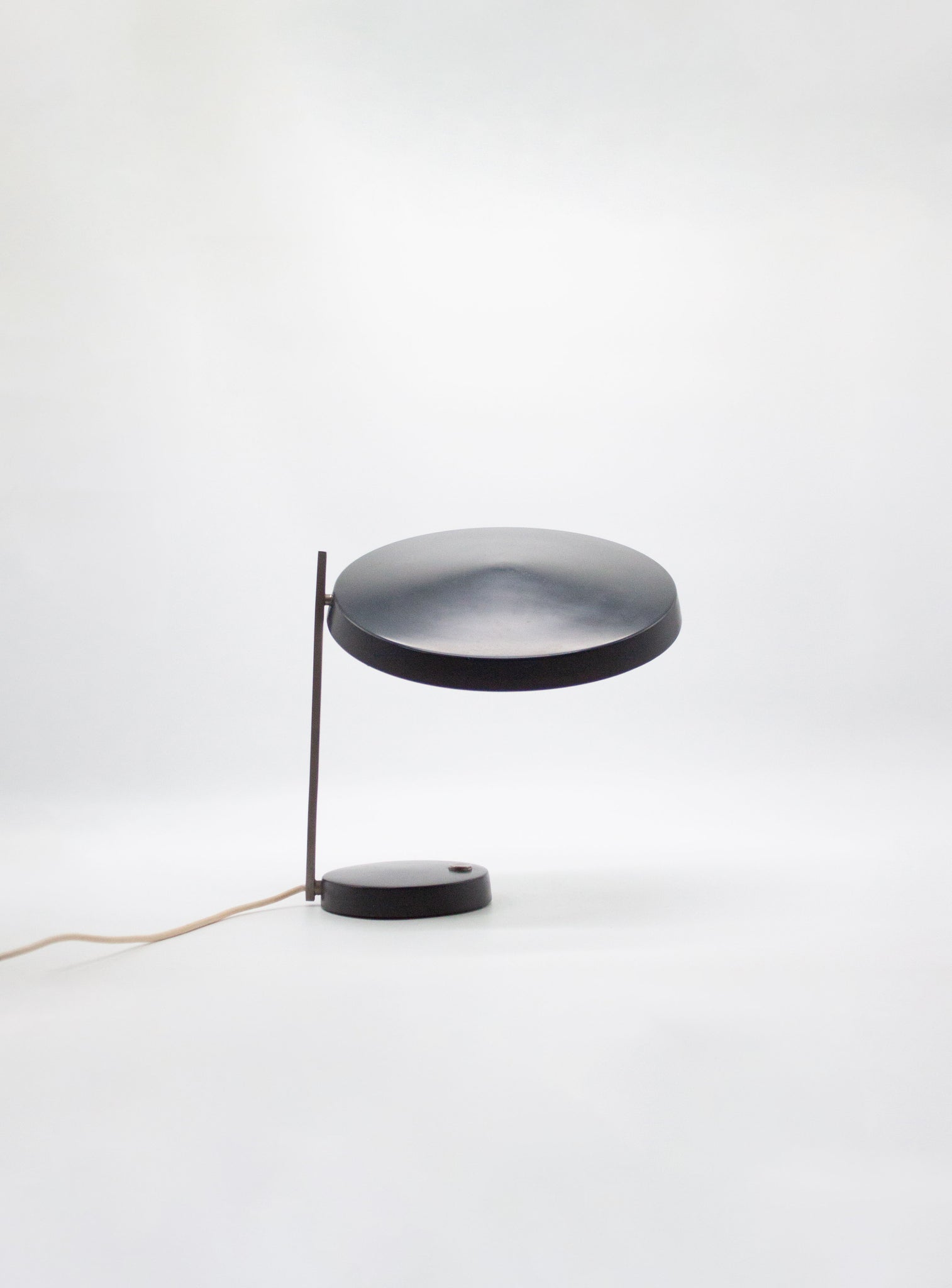 Hillebrand Oslo Table Lamp by Heinz Pfaender (Black)