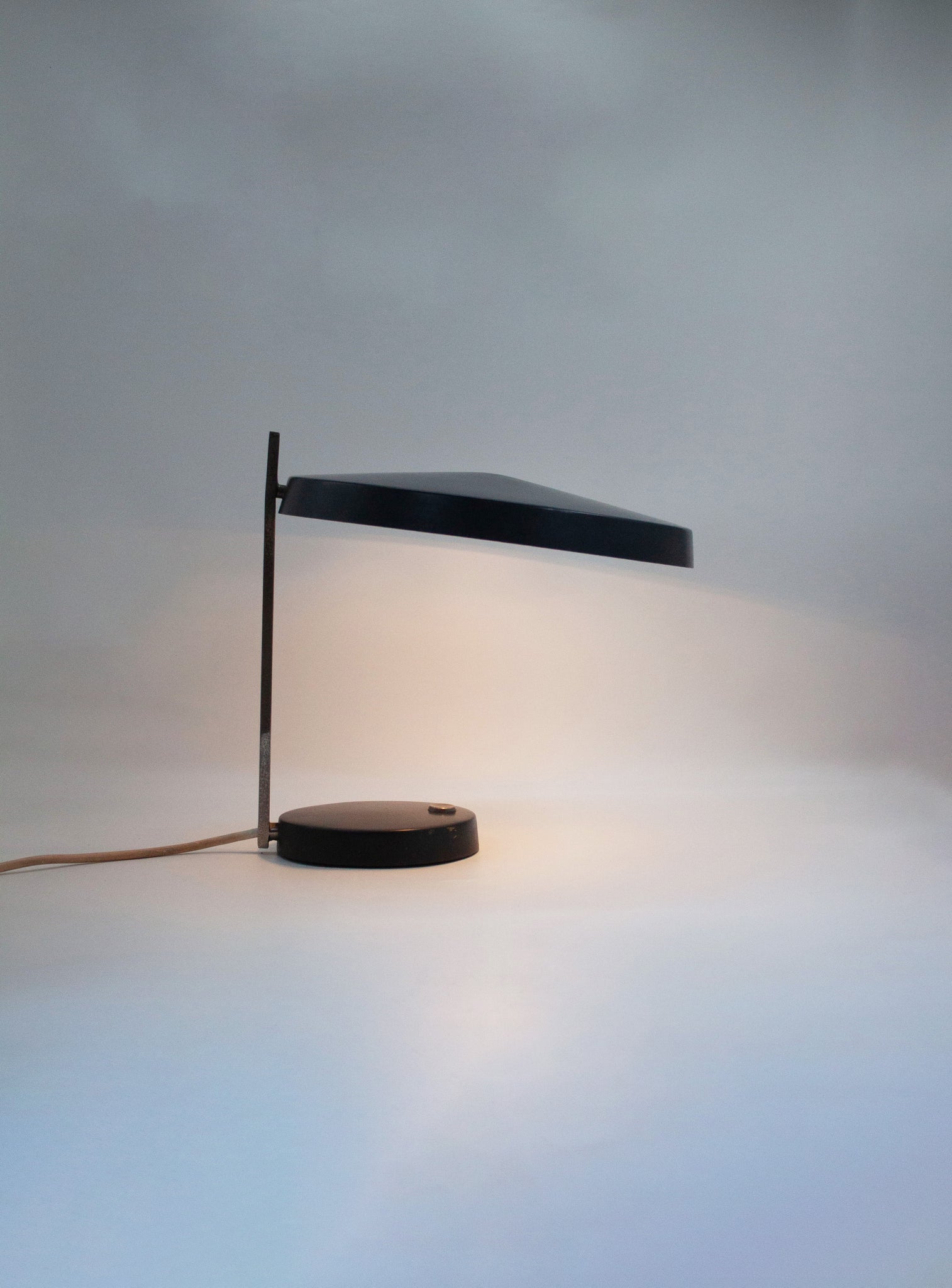 Hillebrand Oslo Table Lamp by Heinz Pfaender (Dark Grey)