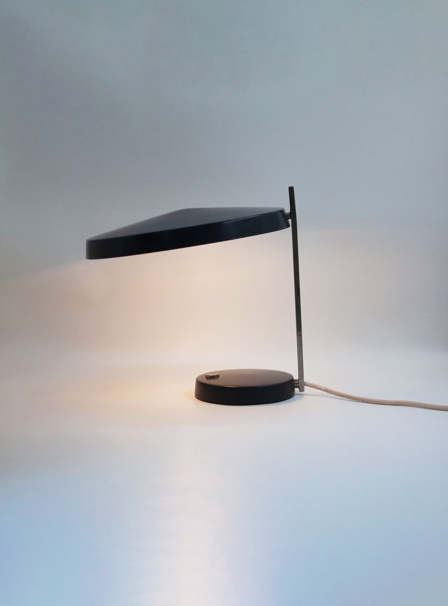 Hillebrand Oslo Table Lamp by Heinz Pfaender (Dark Grey)