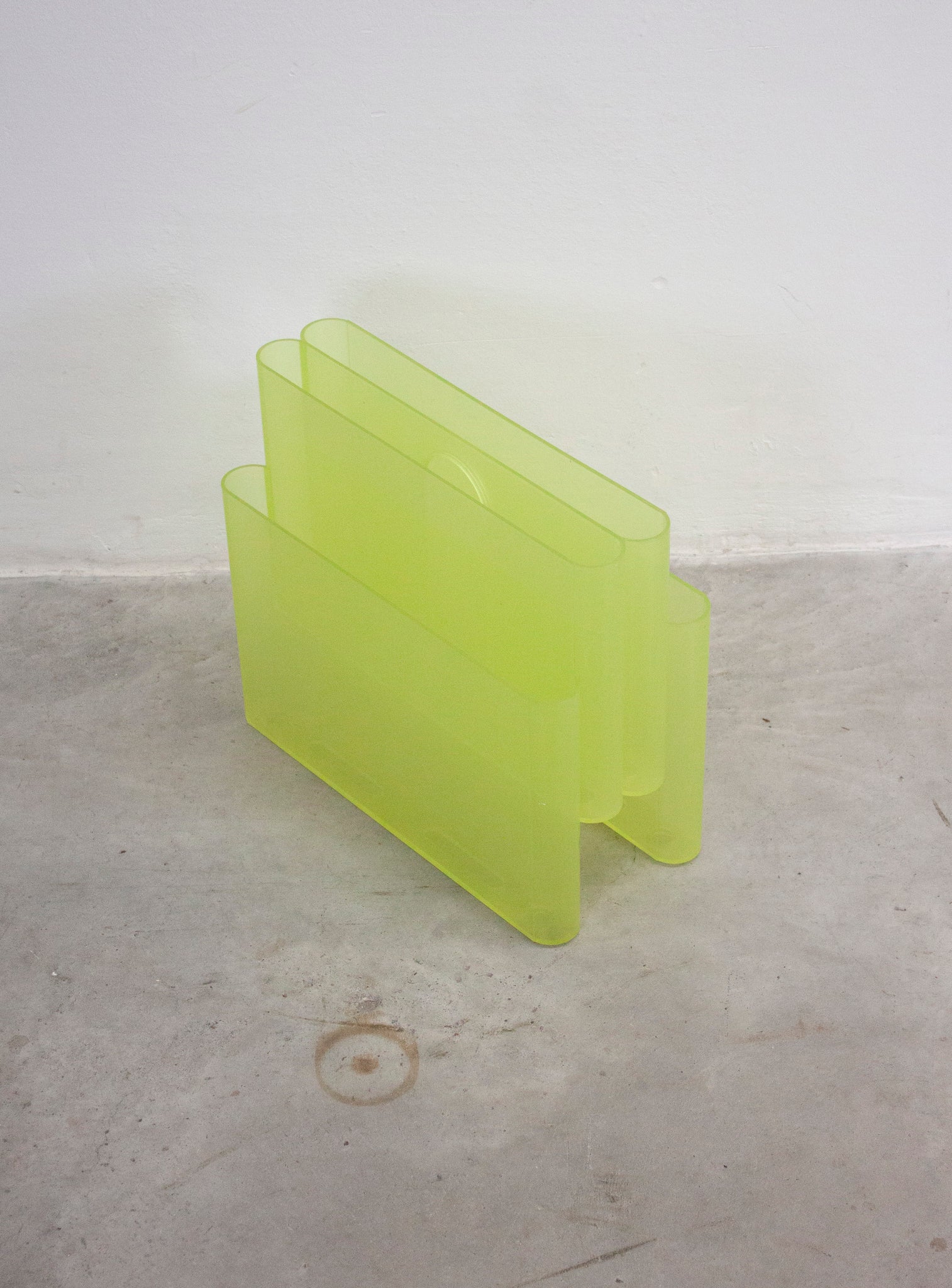 Kartell Magazine Rack by Giotto Stoppino (Neon Green)