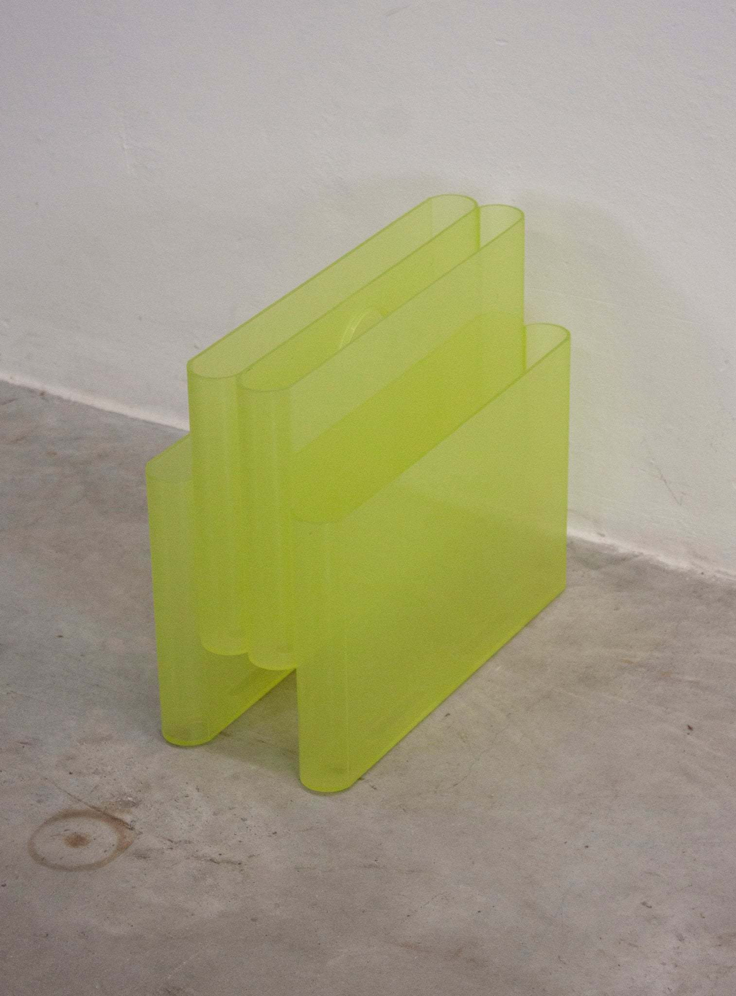 Kartell Magazine Rack by Giotto Stoppino (Neon Green)