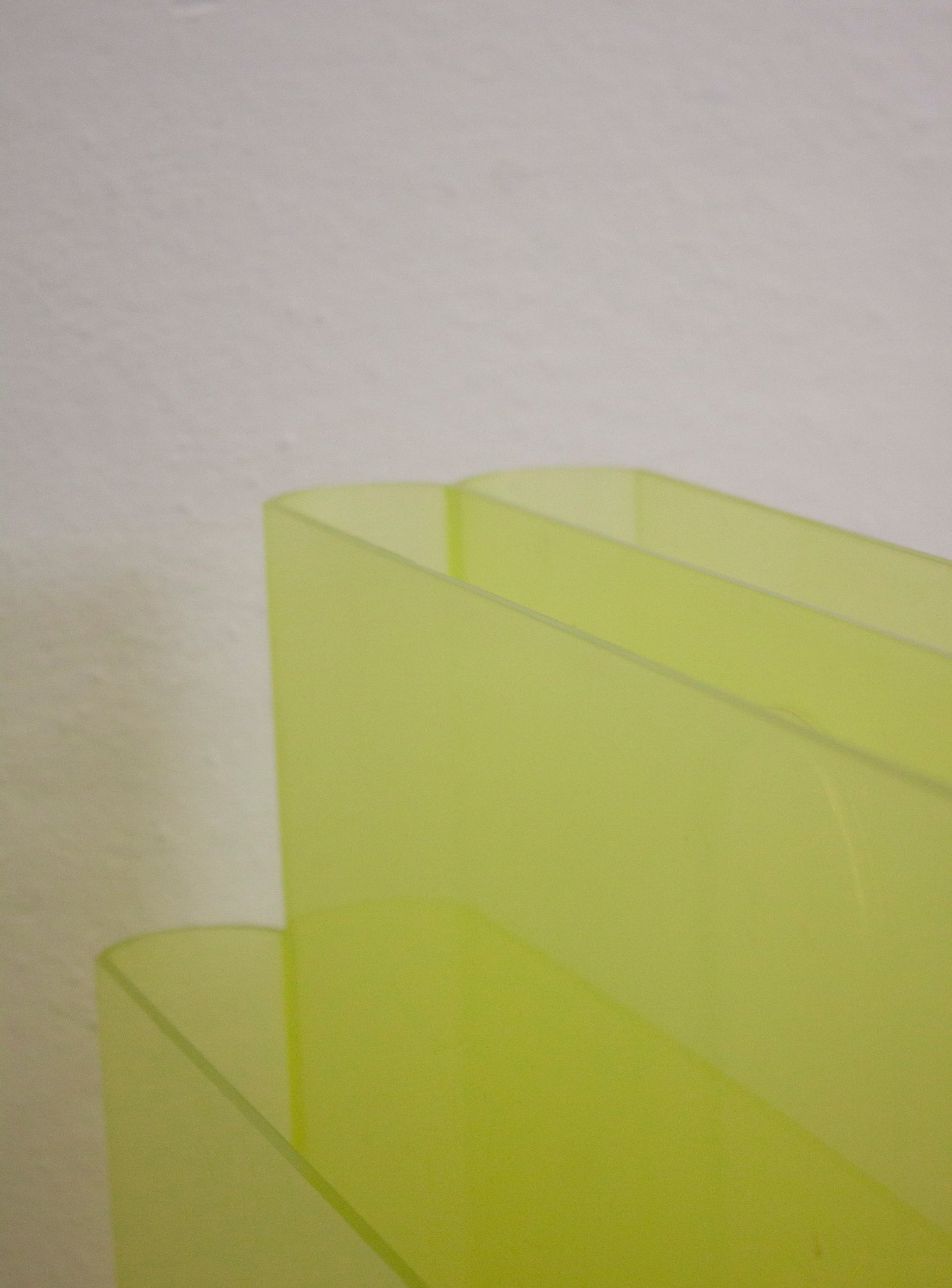 Kartell Magazine Rack by Giotto Stoppino (Neon Green)