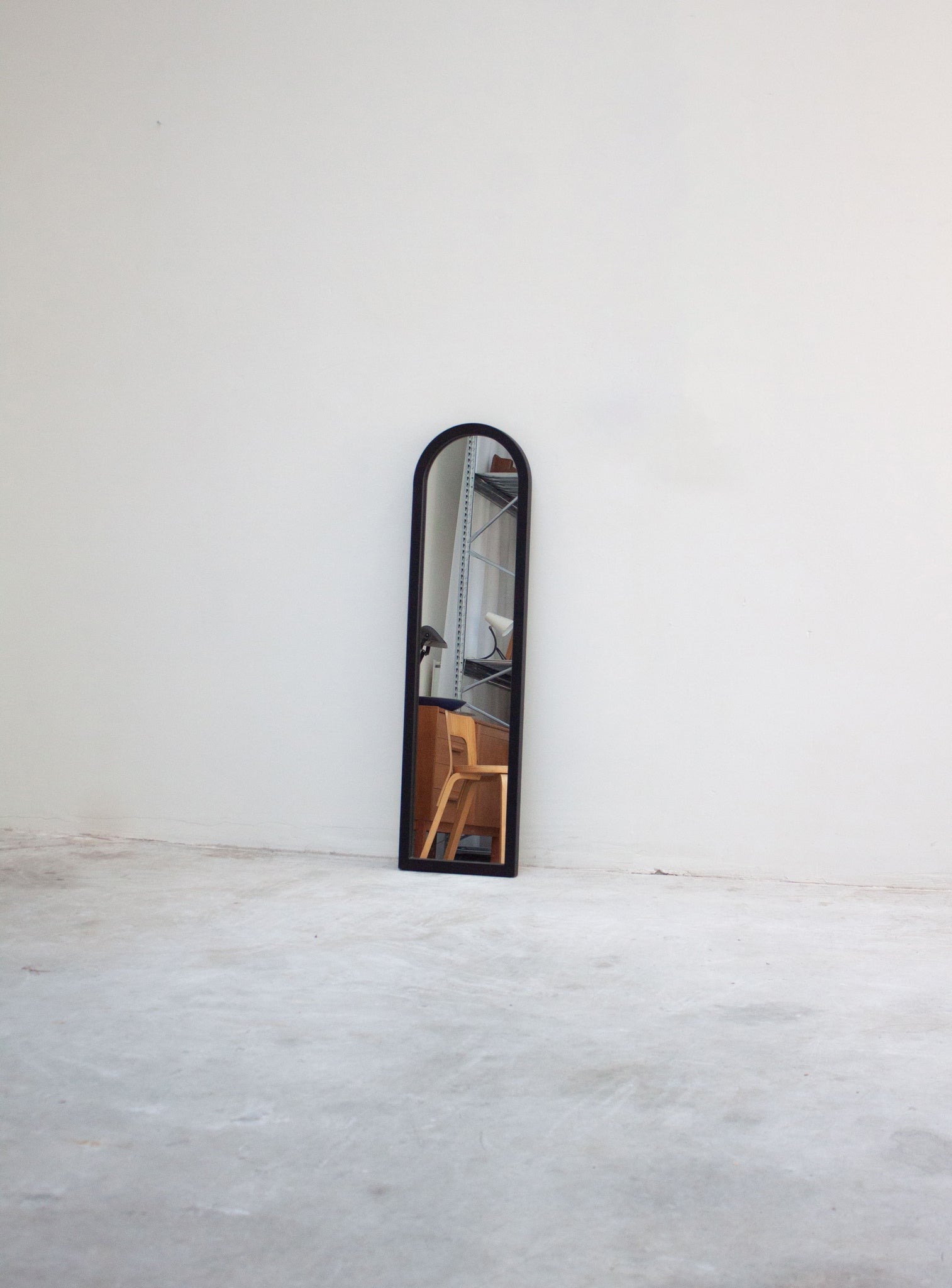 Kartell Model 4729 Mirror by Anna Castelli (Black)