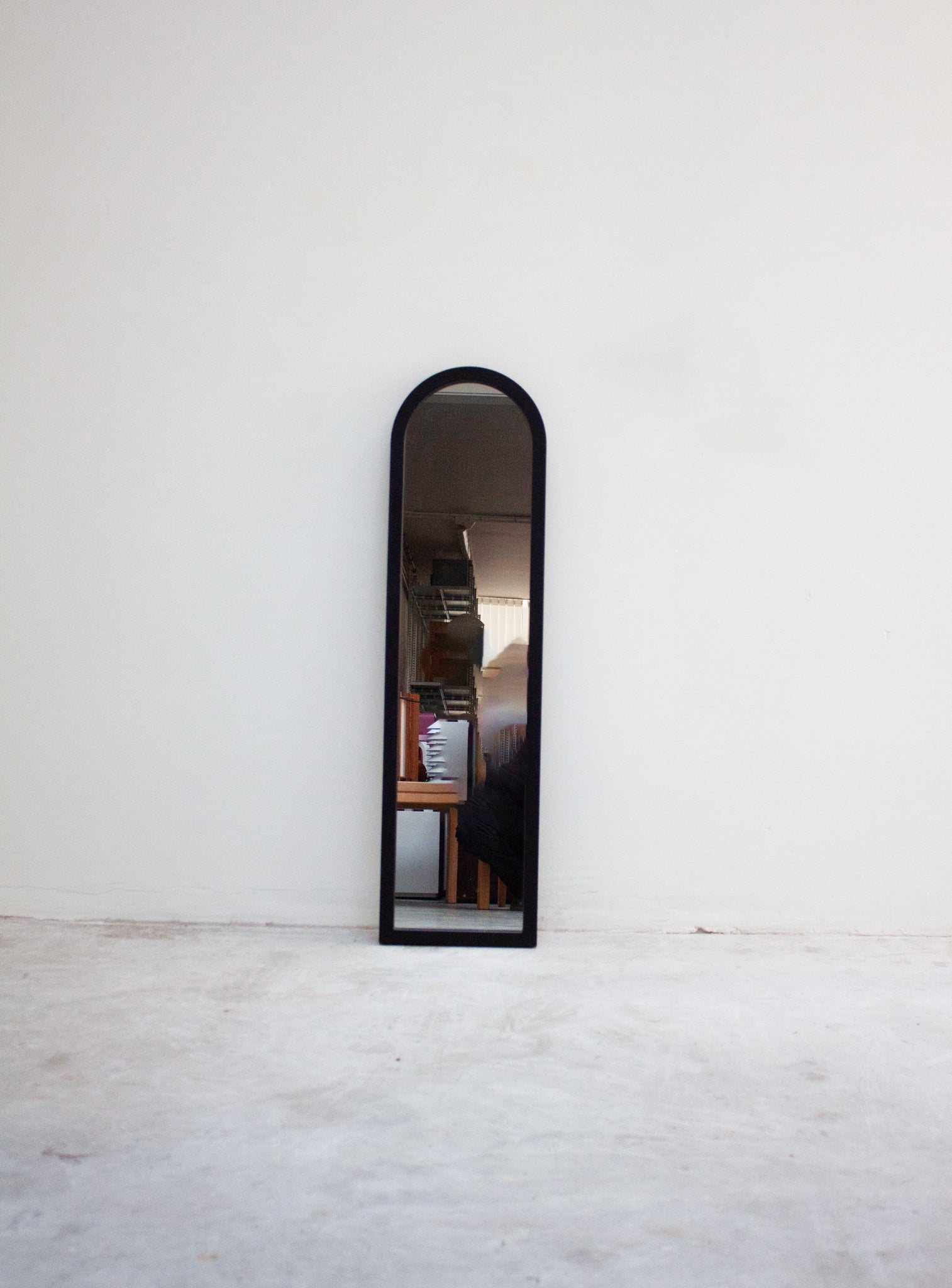 Kartell Model 4729 Mirror by Anna Castelli (Black)