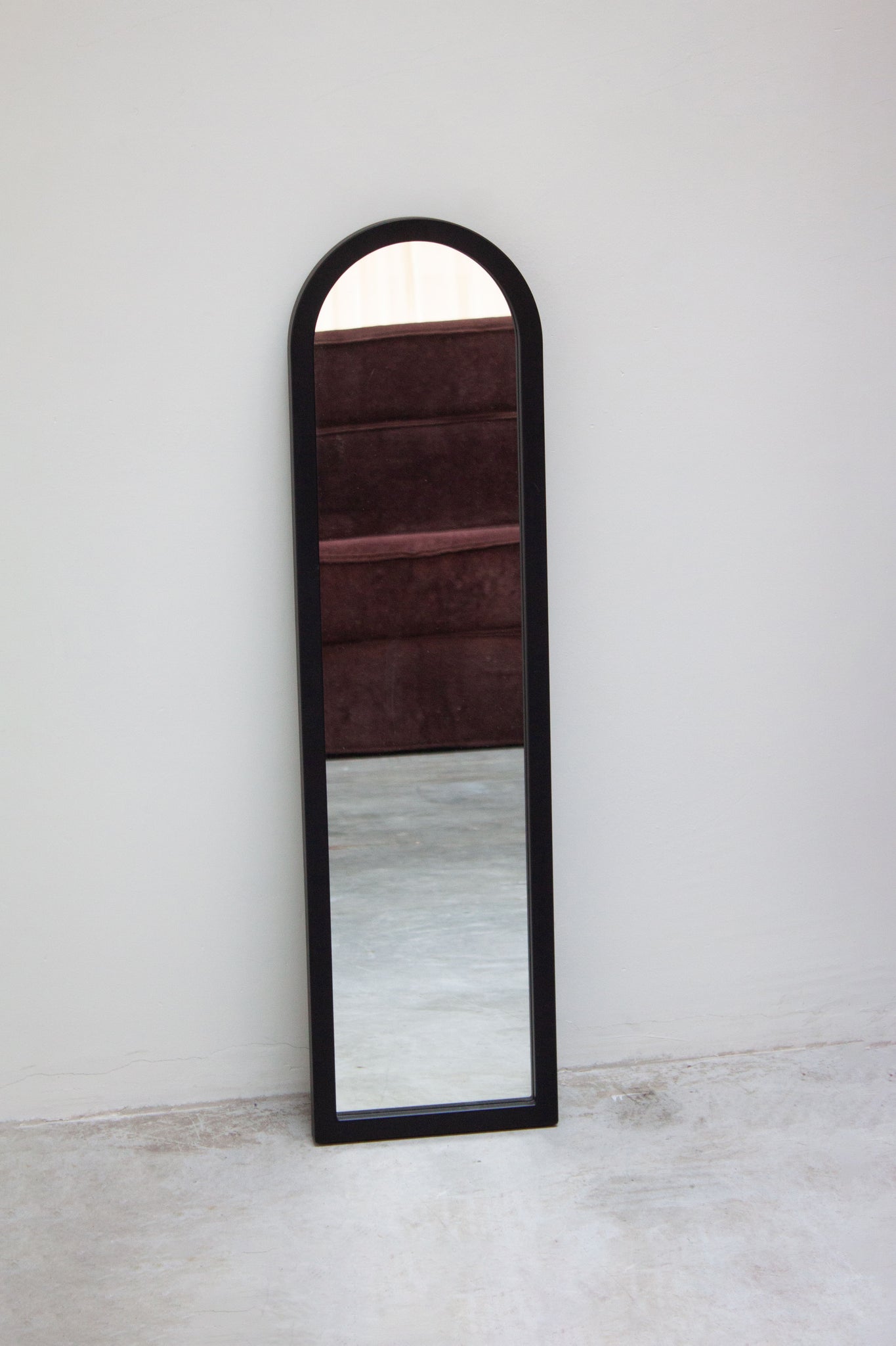 Kartell Model 4729 Mirror by Anna Castelli (Black)