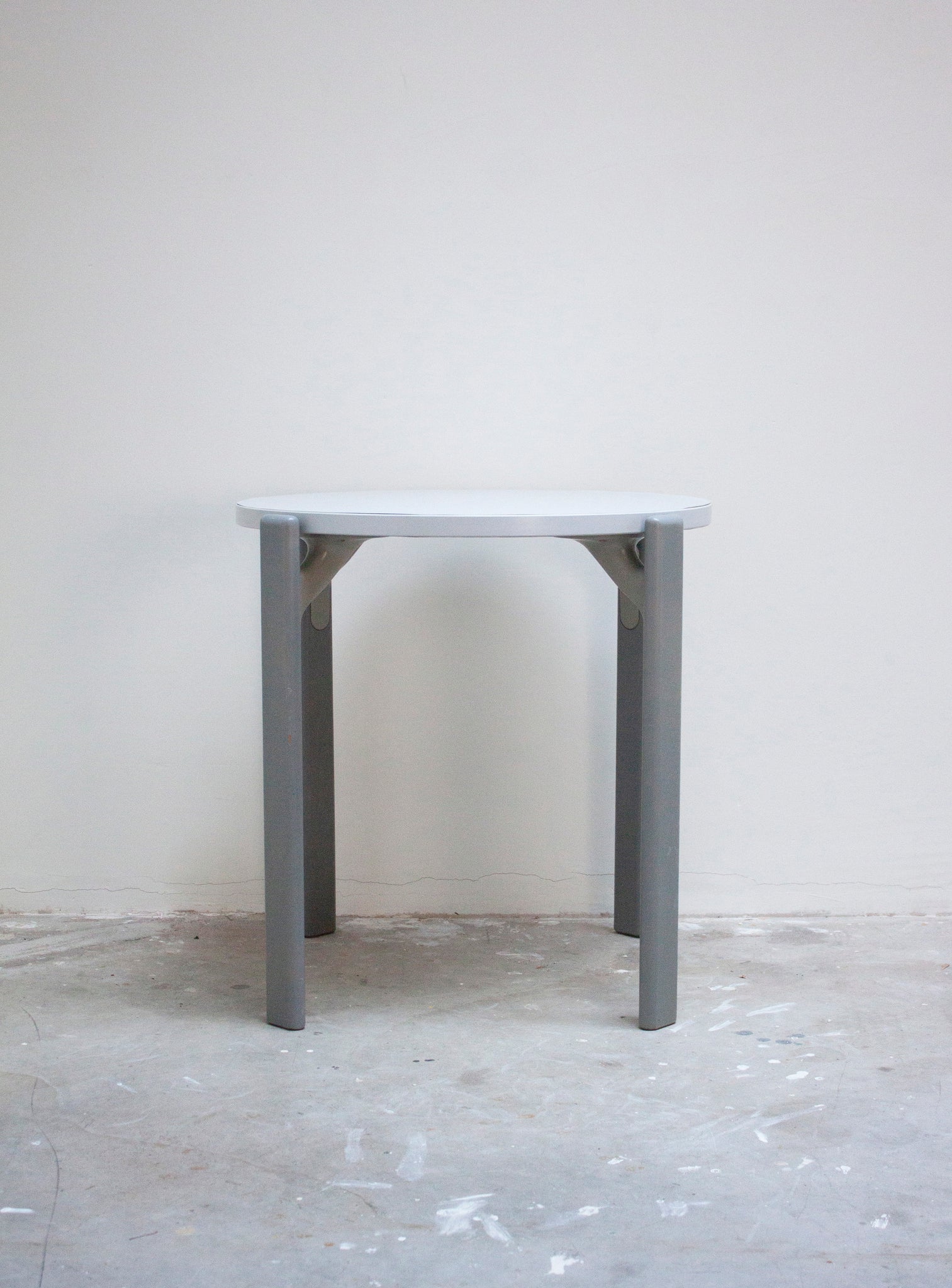 Kusch+Co Rey Dining Table by Bruno Rey (Ø70)