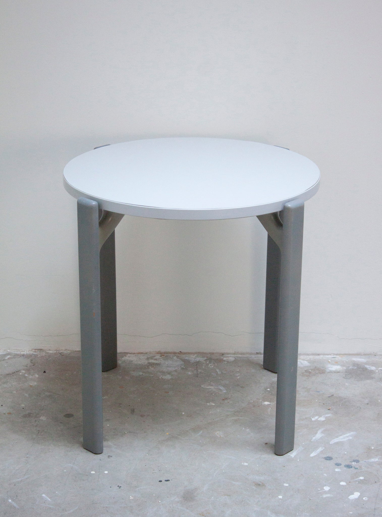 Kusch+Co Rey Dining Table by Bruno Rey (Ø70)