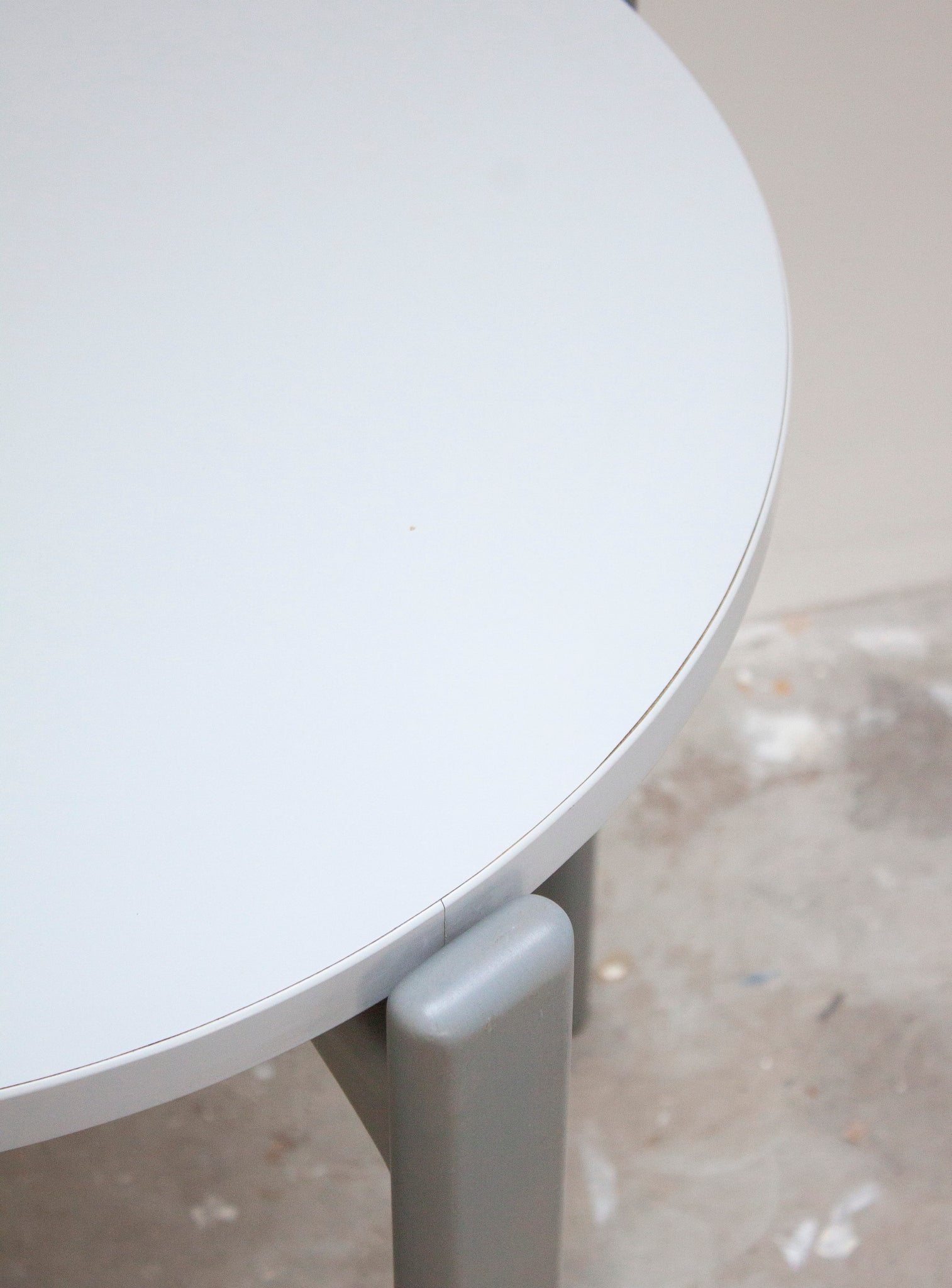 Kusch+Co Rey Dining Table by Bruno Rey (Ø70)
