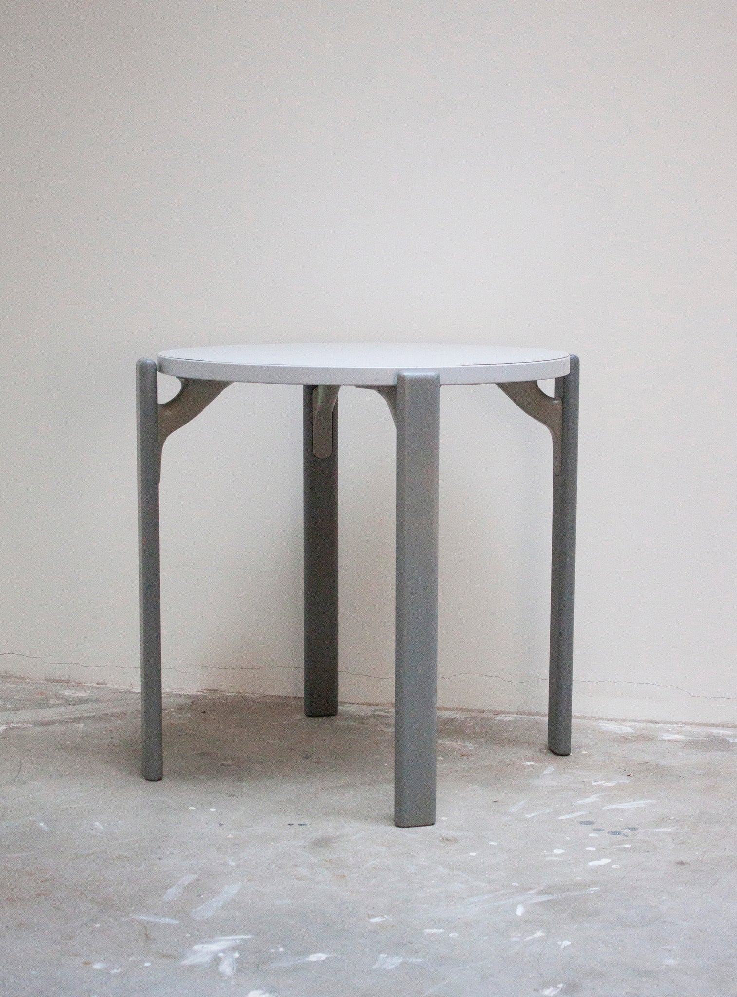 Kusch+Co Rey Dining Table by Bruno Rey (Ø70)