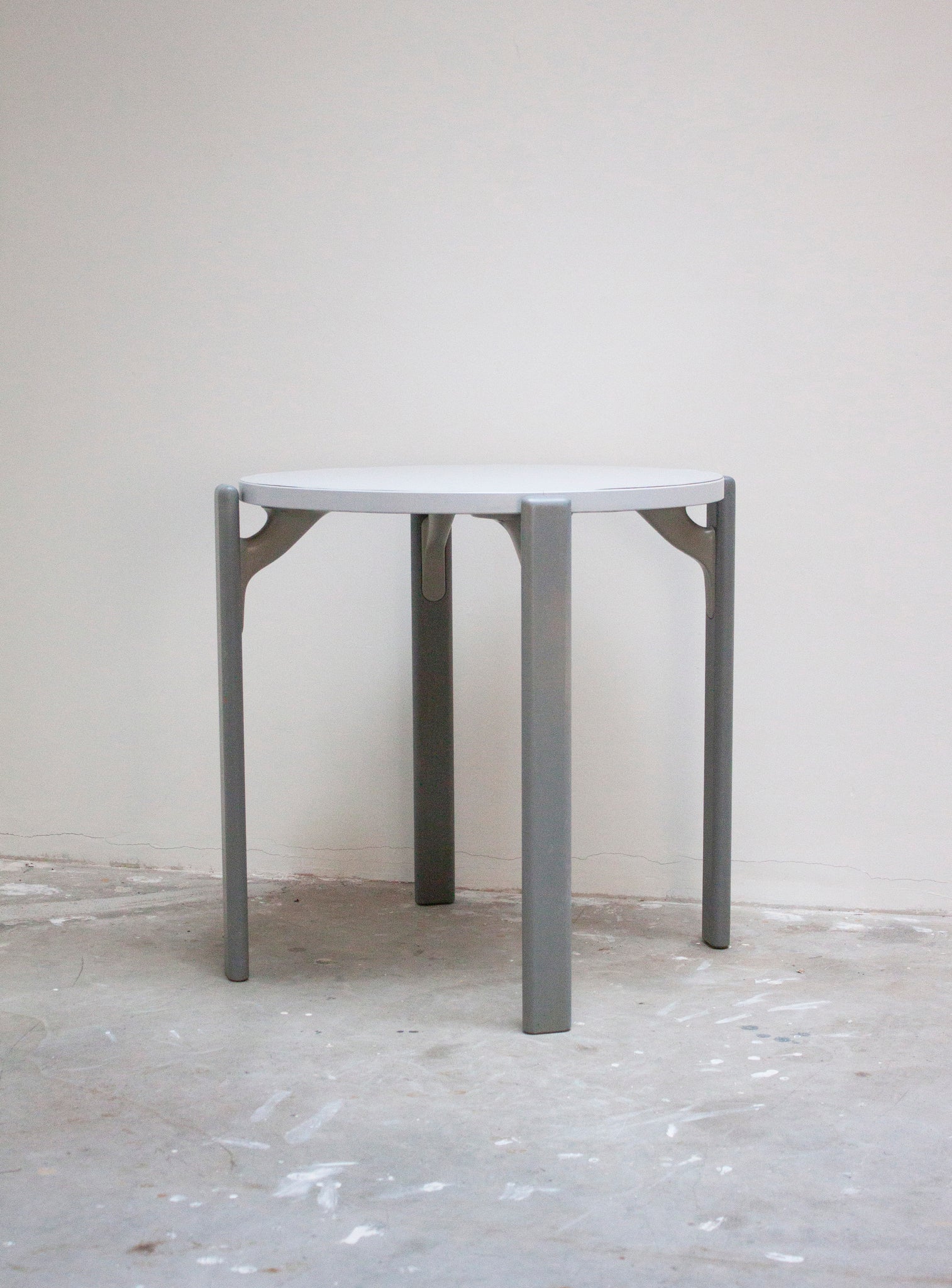 Kusch+Co Rey Dining Table by Bruno Rey (Ø70)