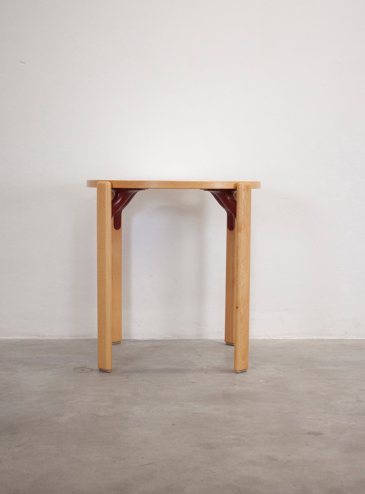 Kusch+Co Rey Dining Table by Bruno Rey (Ø70)