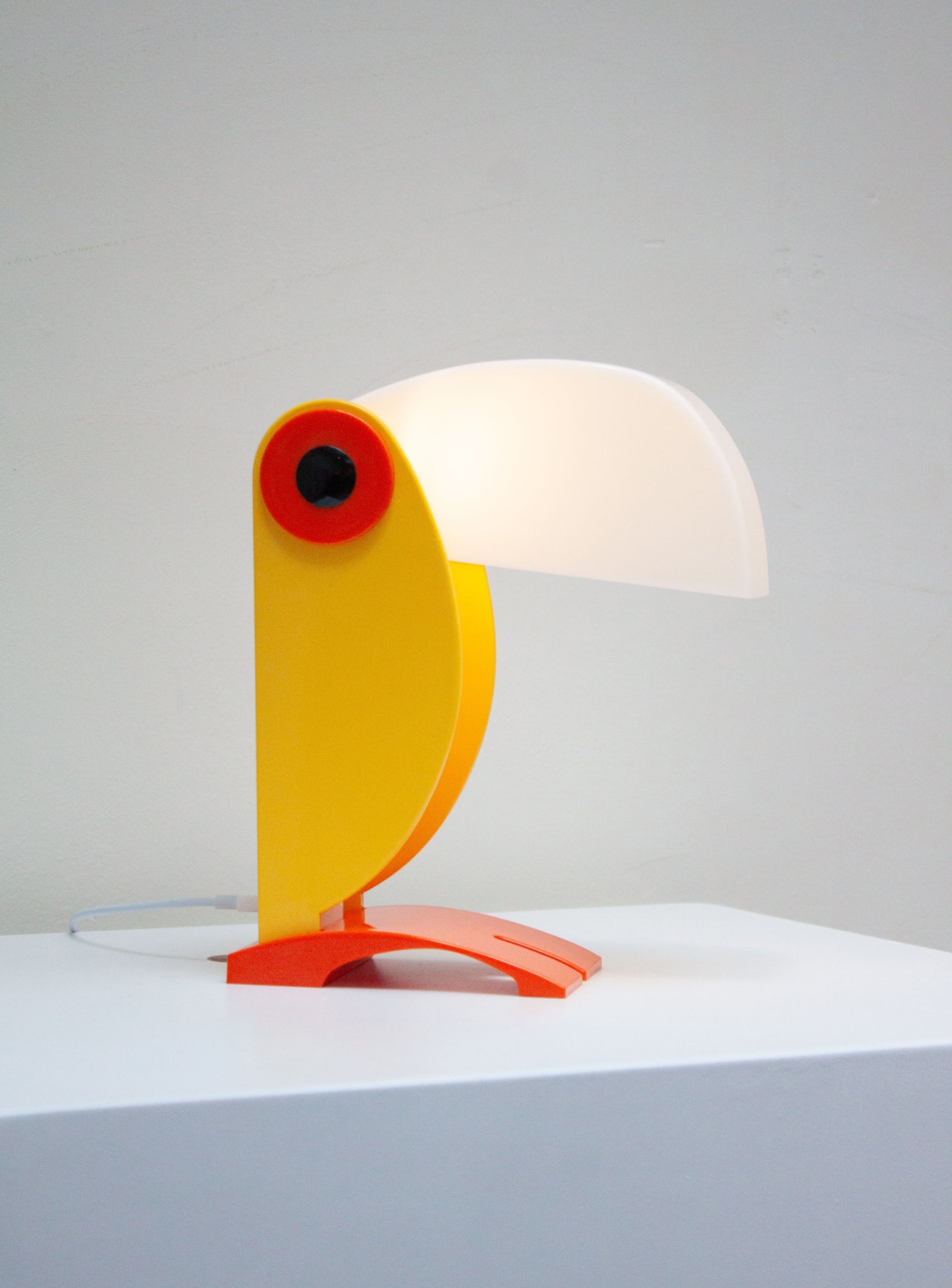 Linea Zero Toucan Desk Lamp by Enea Ferrari (Yellow)