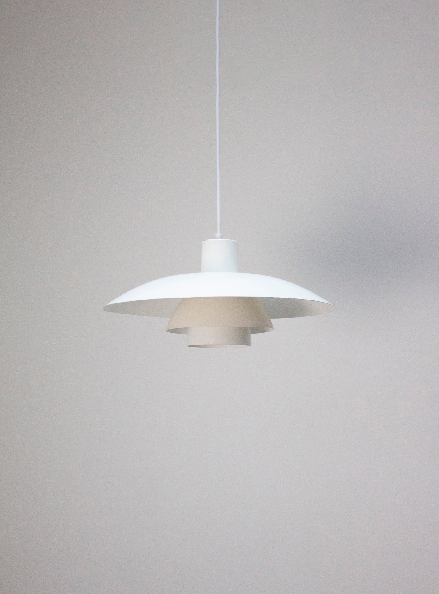 Louis Poulsen PH4/3 Pendant Lamp by Poul Henningsen (White)