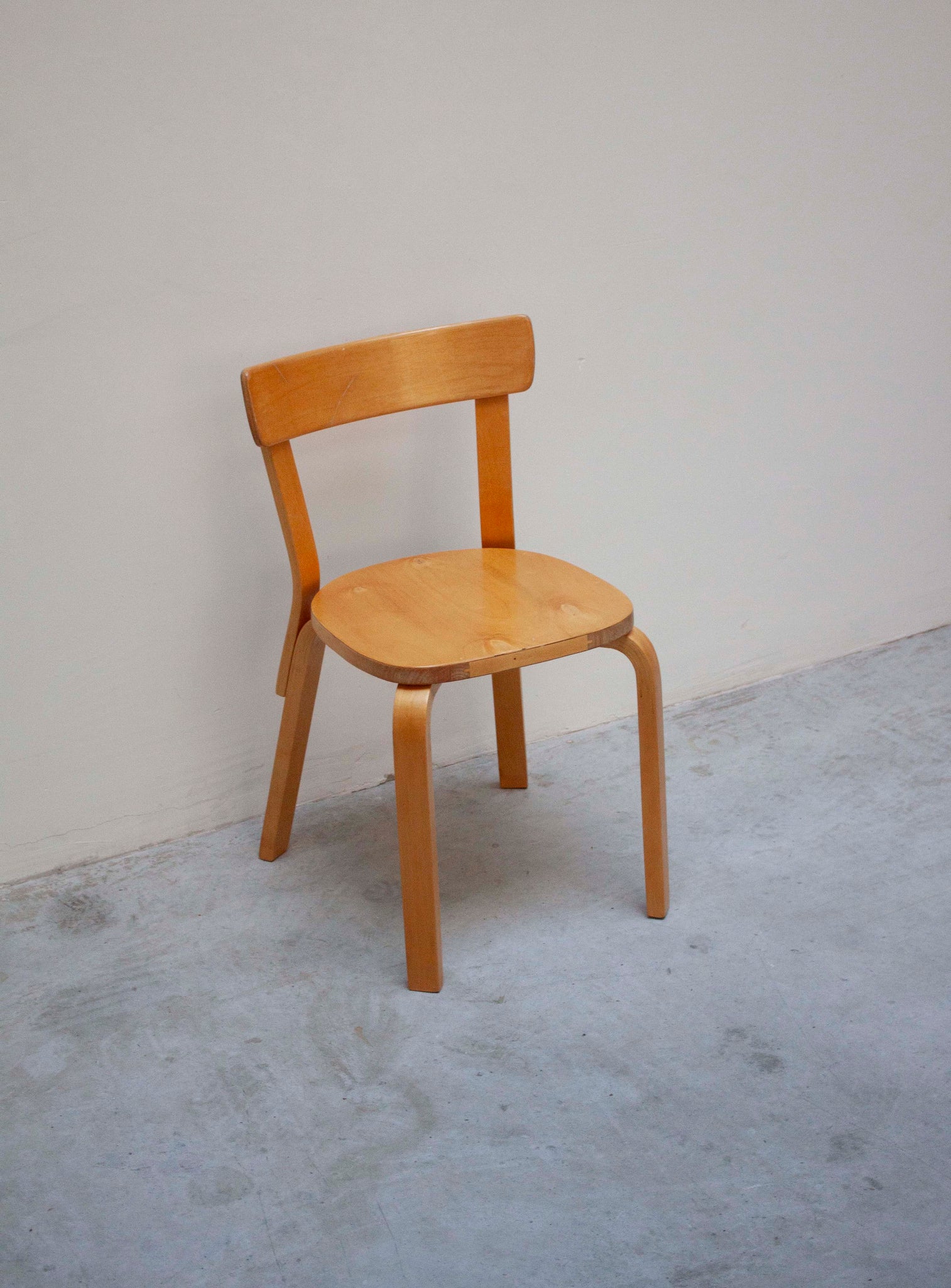 Artek Model 69 Chairs by Alvar Aalto (Birch)