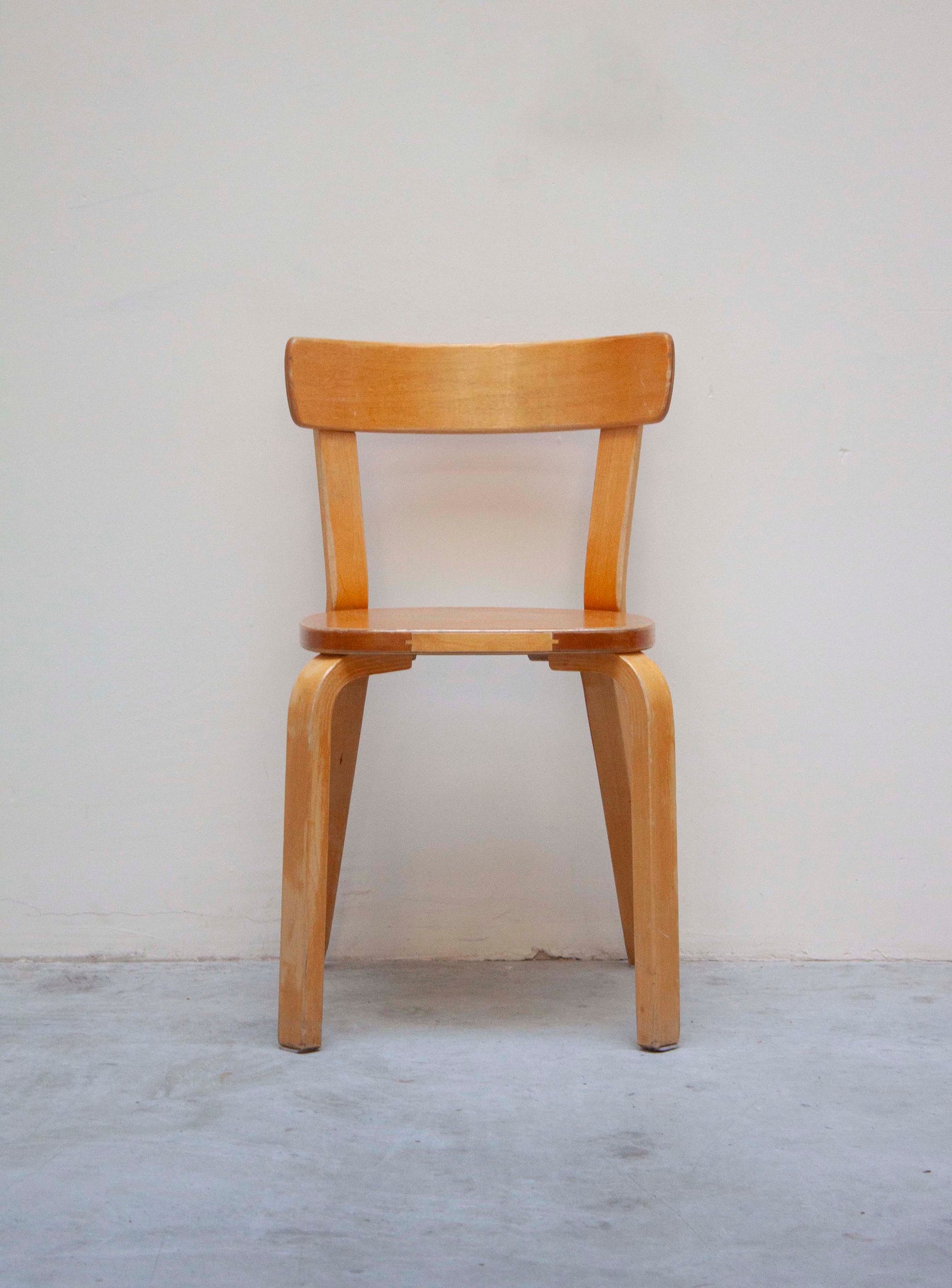 Artek Model 69 Chairs by Alvar Aalto (Birch)