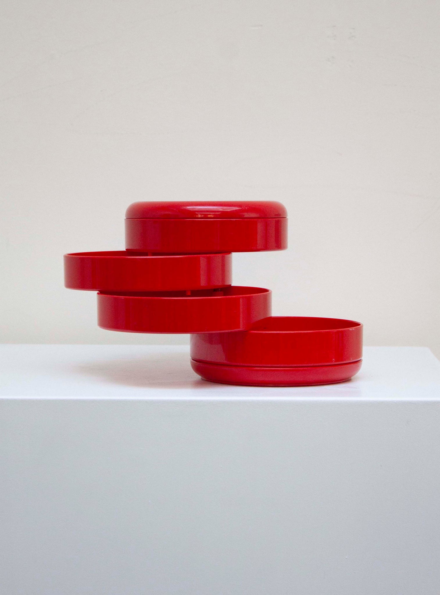 Rexite 900 Multiplor Desk Organizer by Rino Pirovano (Red)