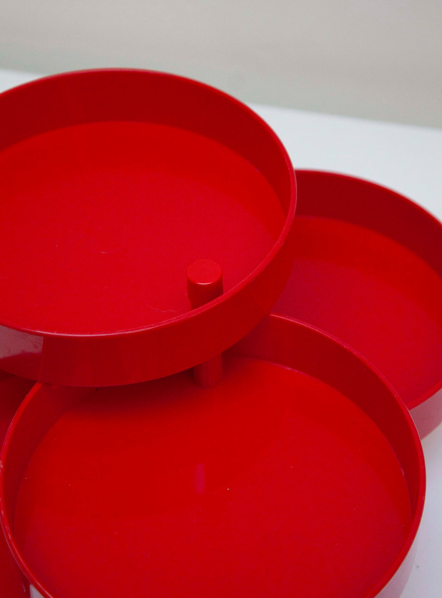 Rexite 900 Multiplor Desk Organizer by Rino Pirovano (Red)