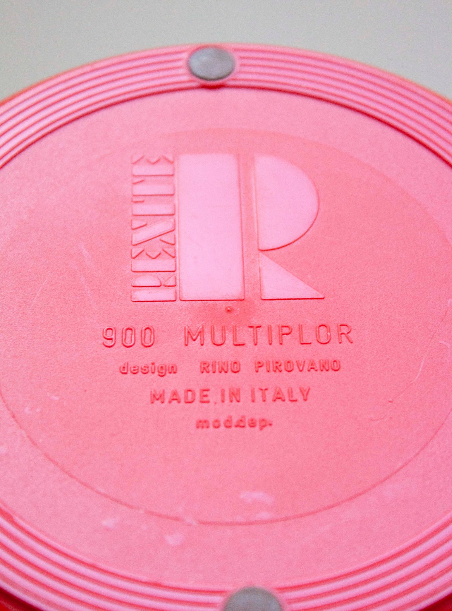 Rexite 900 Multiplor Desk Organizer by Rino Pirovano (Red)