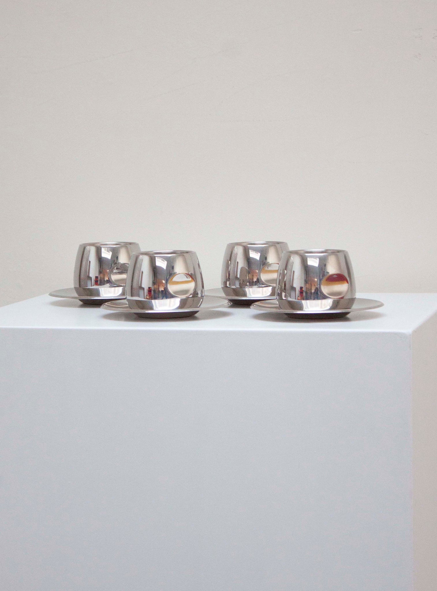 AMC Italy Stainless Steel Coffee Cups & Saucers