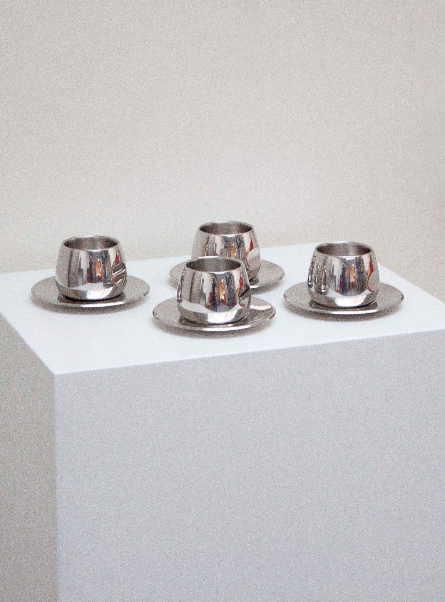 AMC Italy Stainless Steel Coffee Cups & Saucers