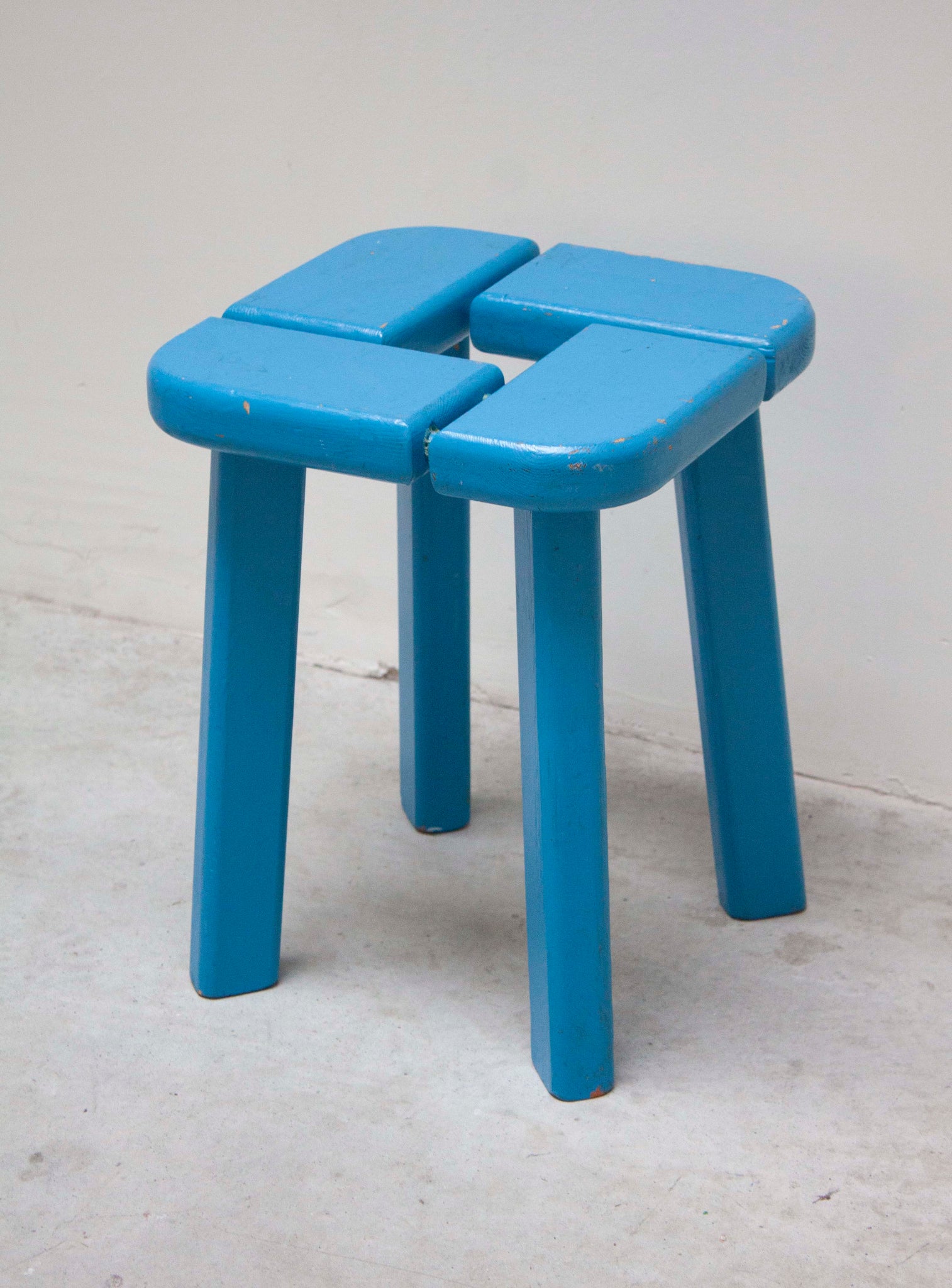 Finnsauna Lagerholm Pine Stool (Light Blue)