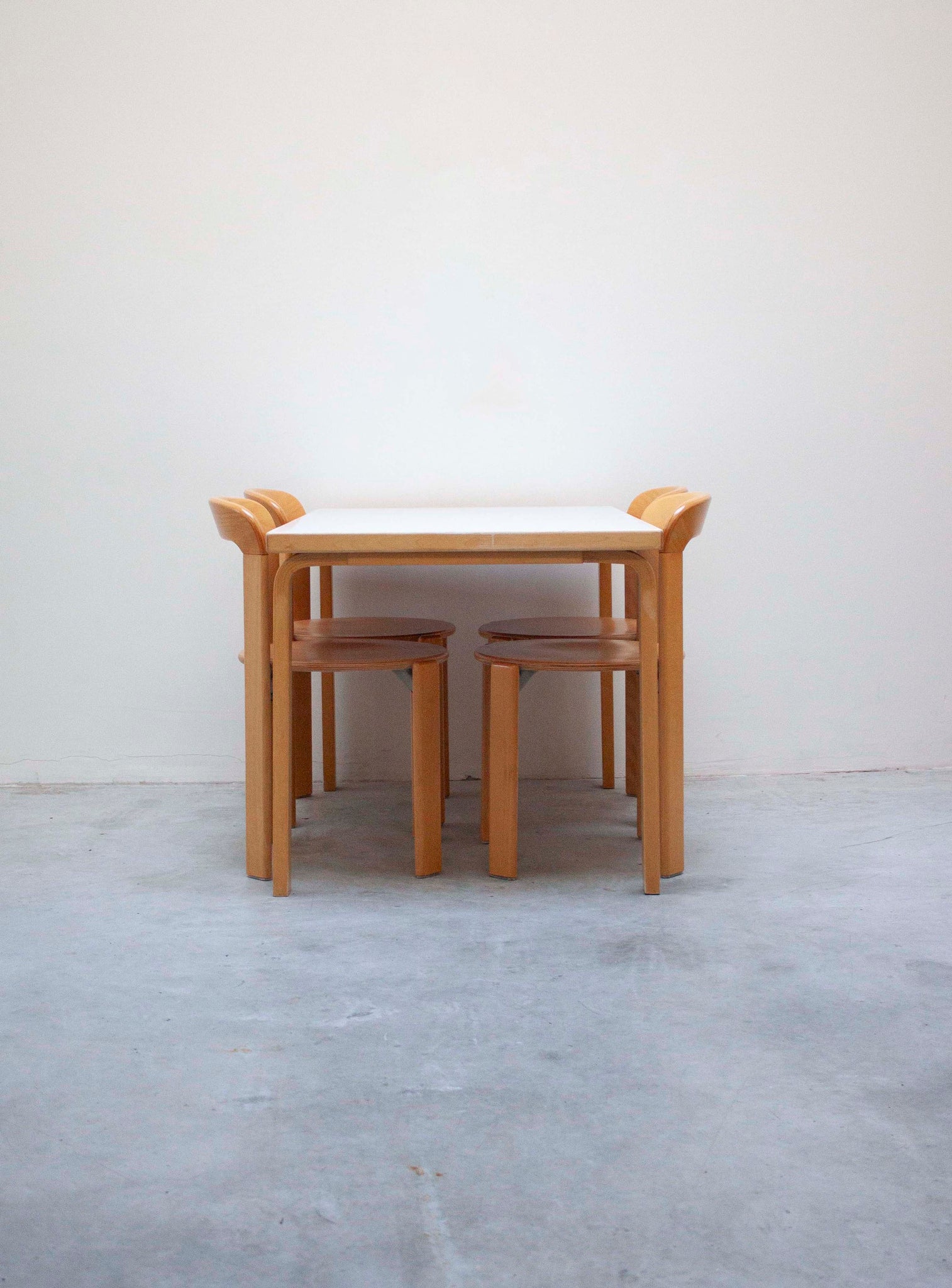 Artek Model 81B Dining Table by Alvar Aalto (White)