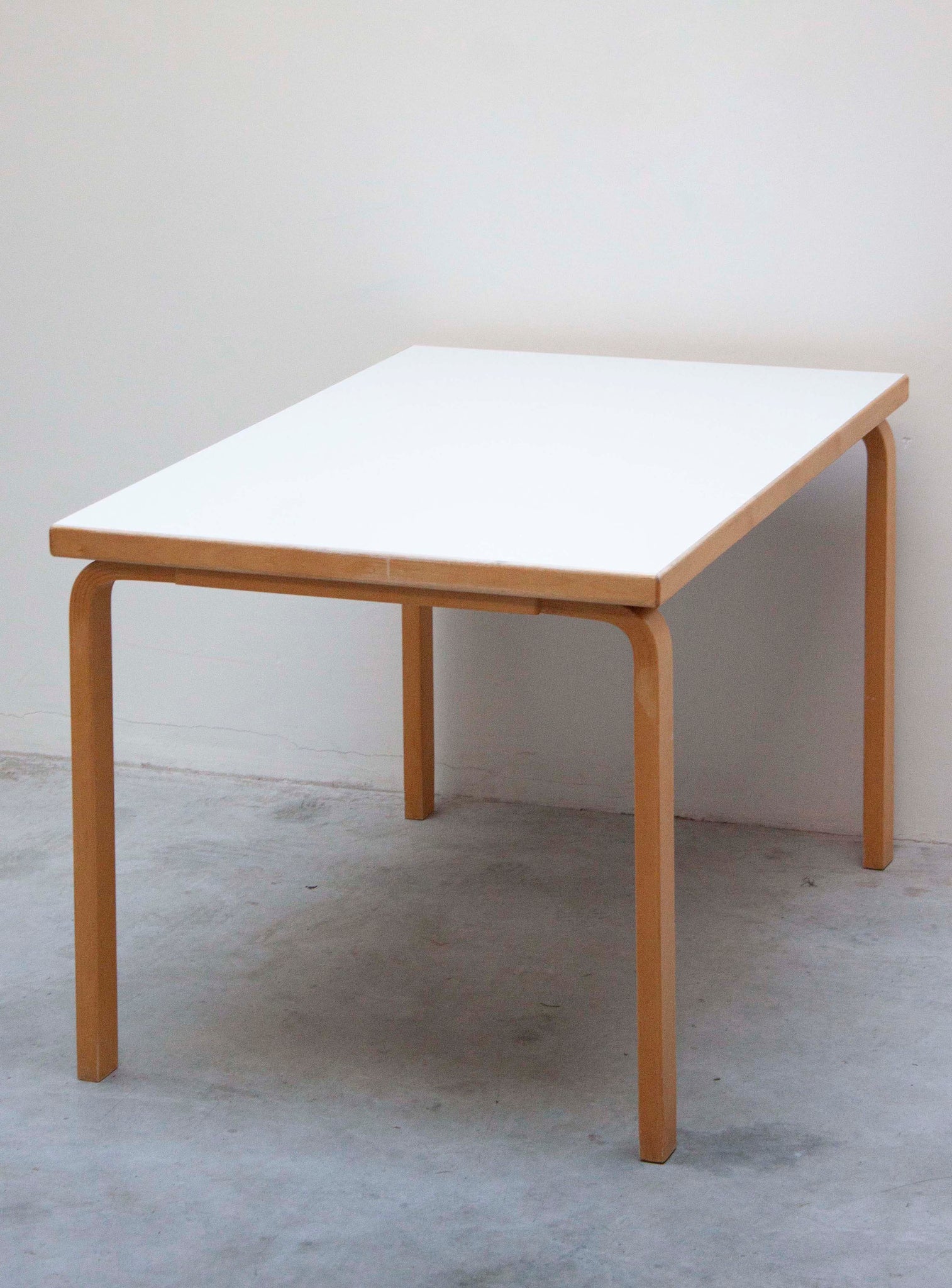 Artek Model 81B Dining Table by Alvar Aalto (White)